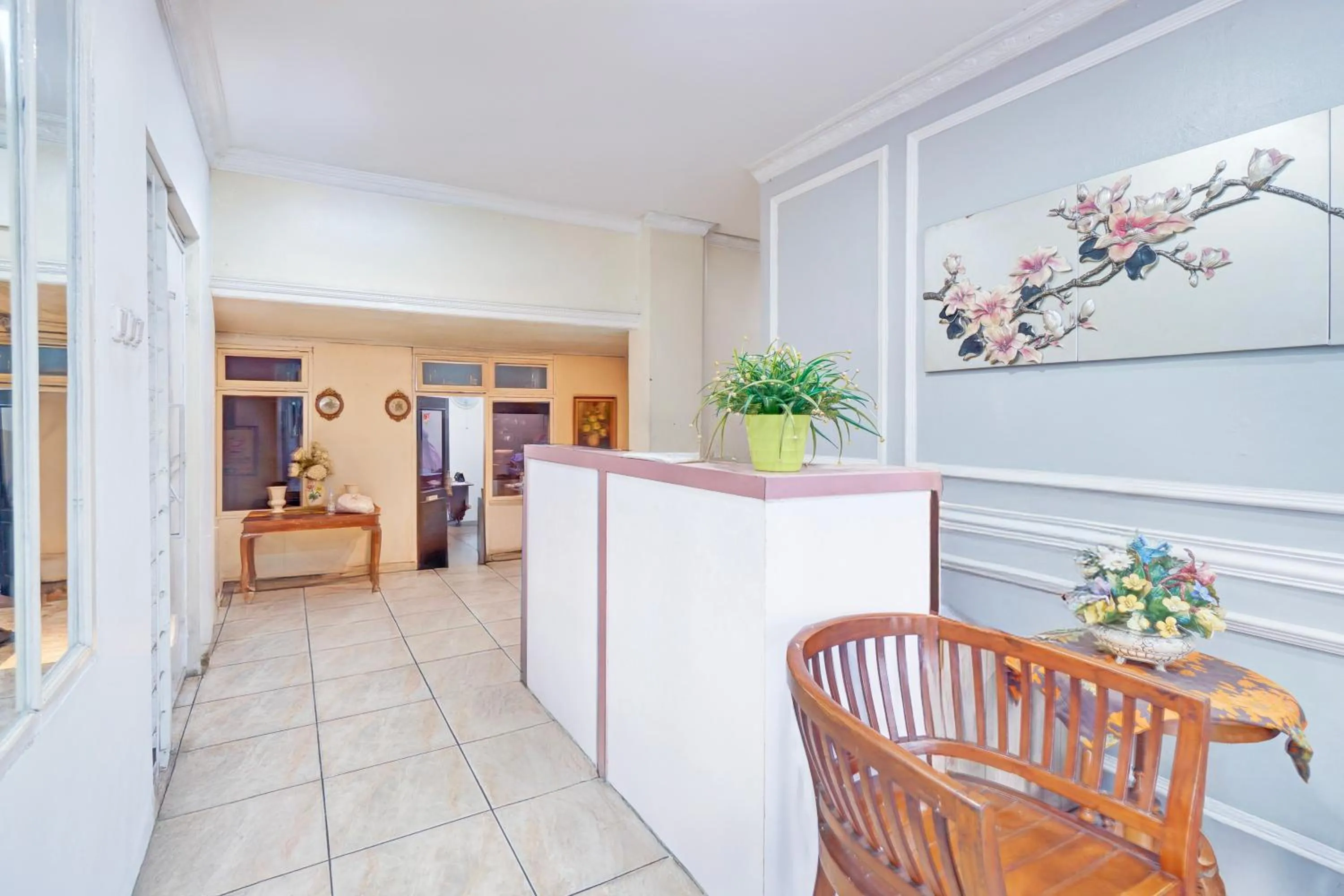 Lobby or reception in Hotel O Bogor Near Museum Peta