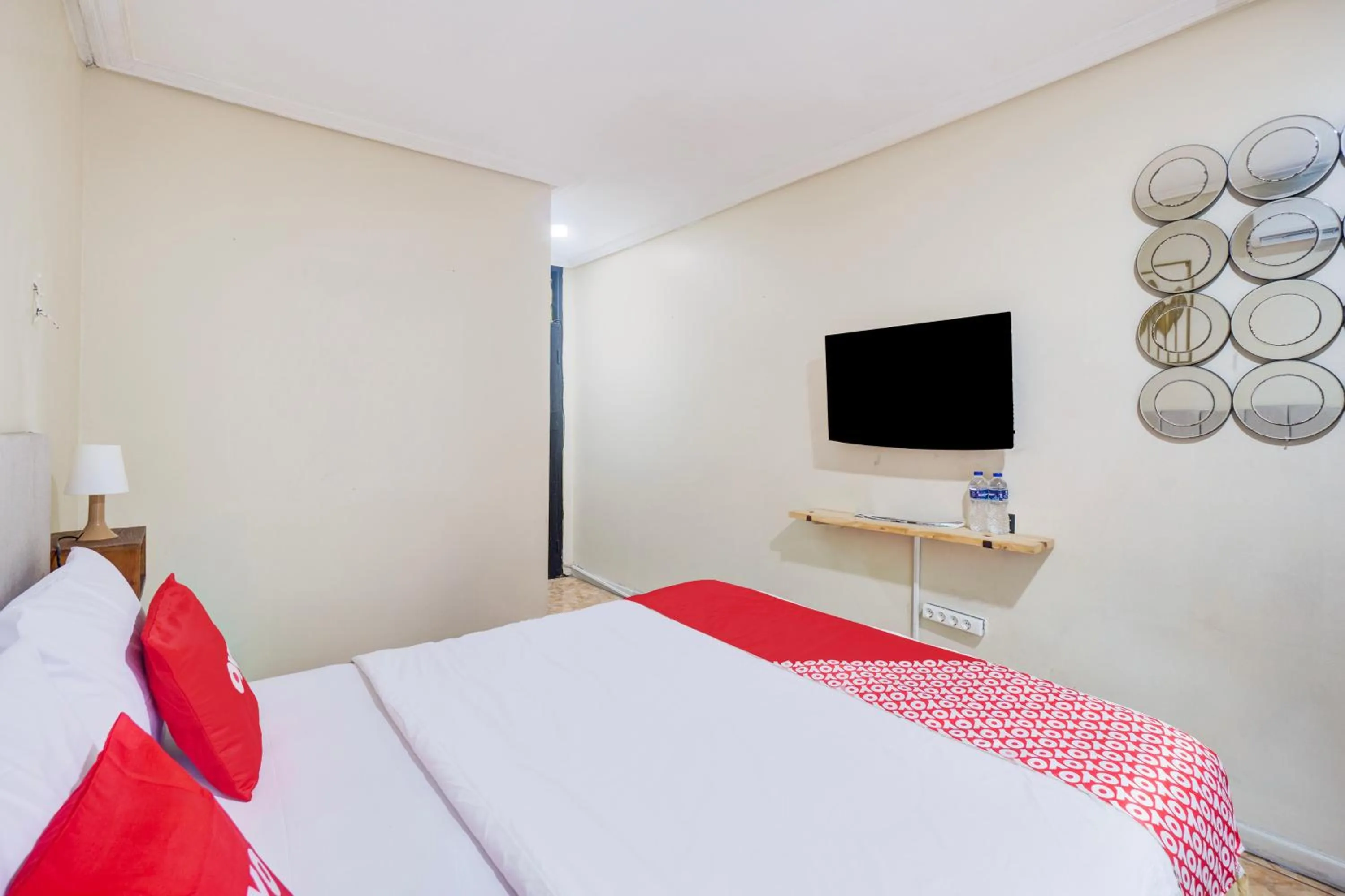 Bedroom, Bed in Hotel O Bogor Near Museum Peta