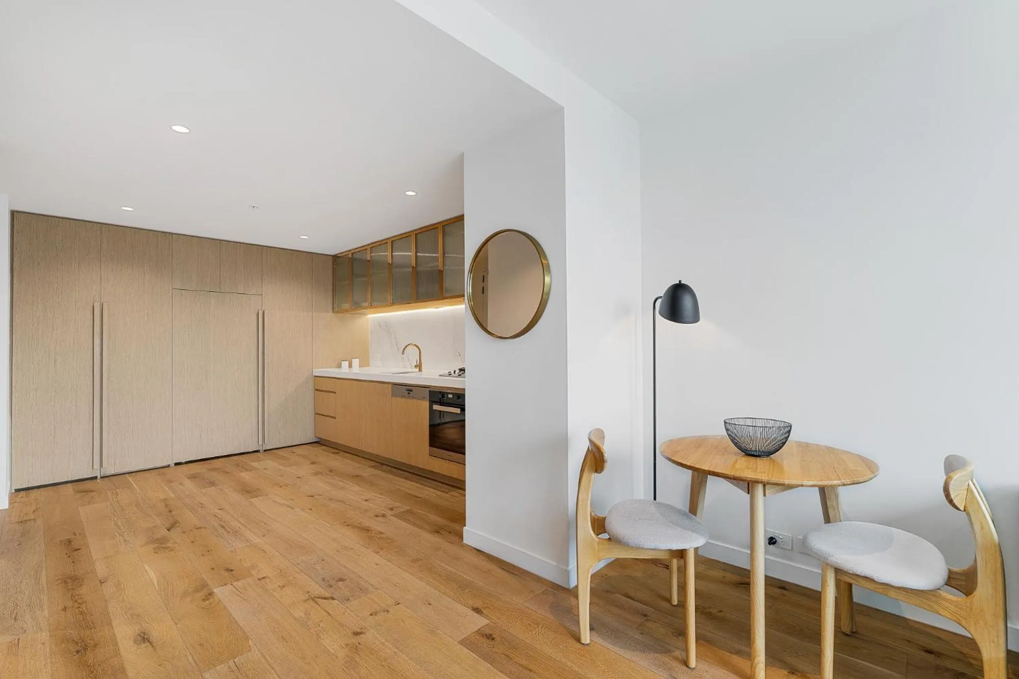 Kitchen or kitchenette in Collins House Apartments by CLLIX