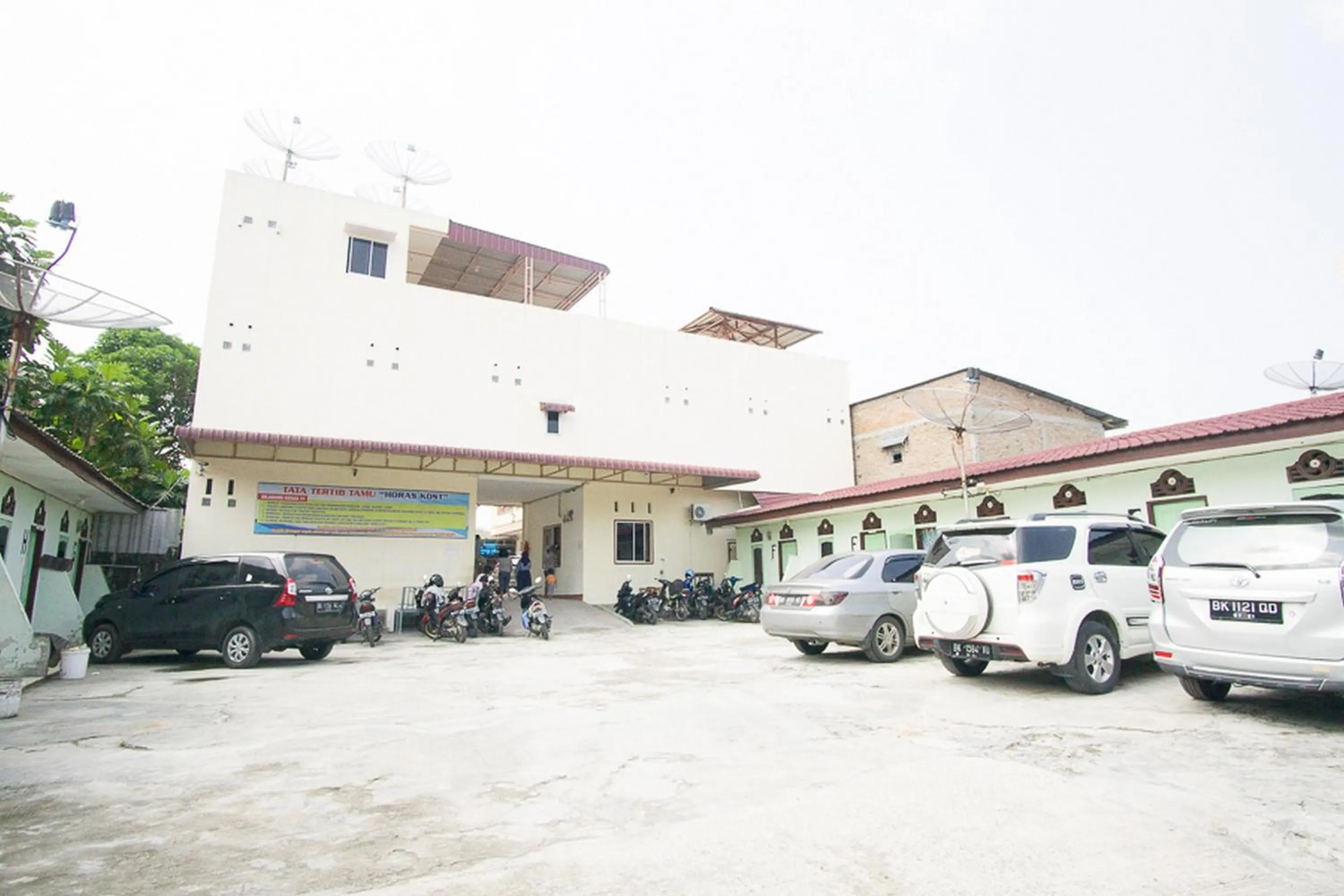 Property building in RedDoorz @ Pematangsiantar 2