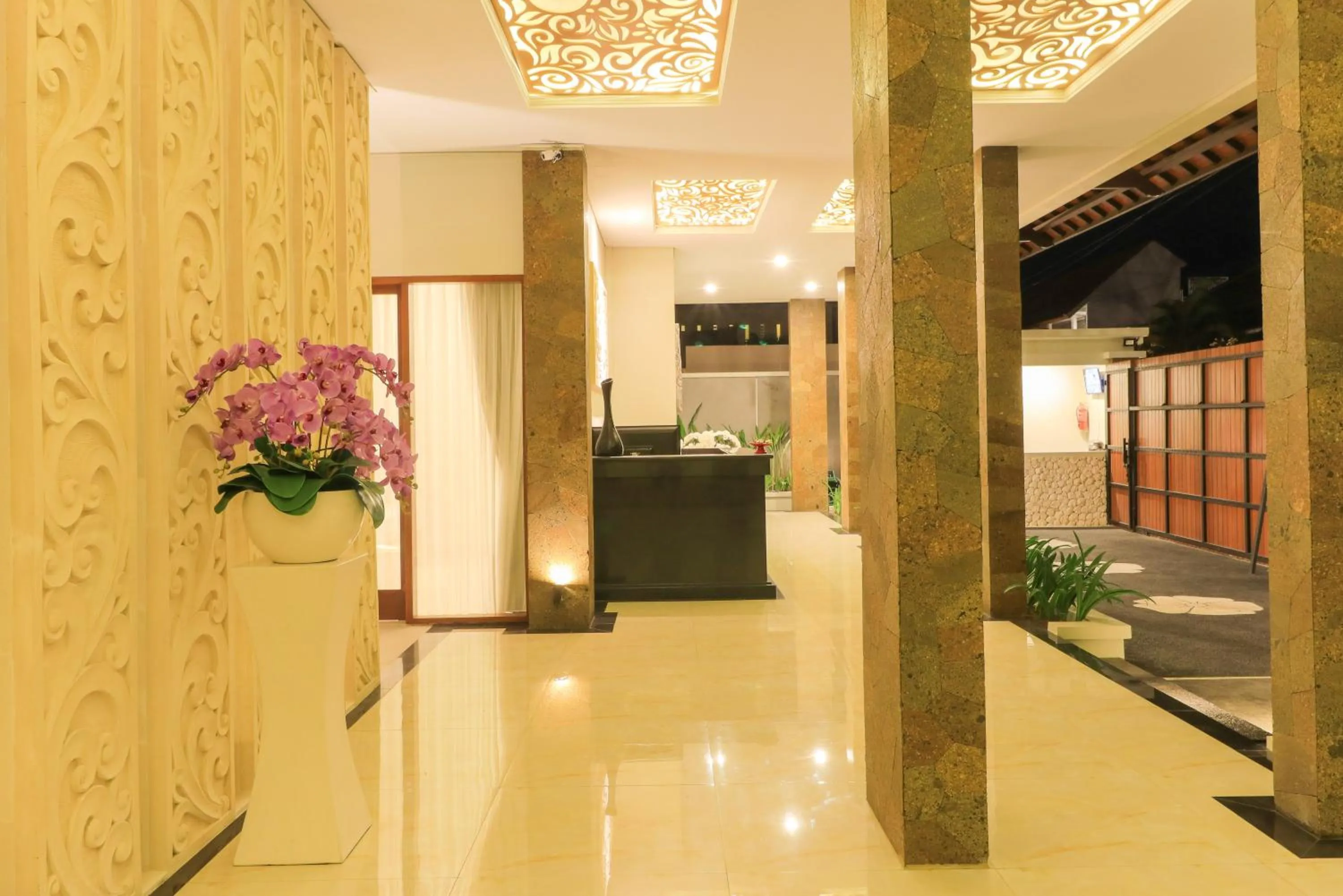 Facade/entrance in Linda Villa 2