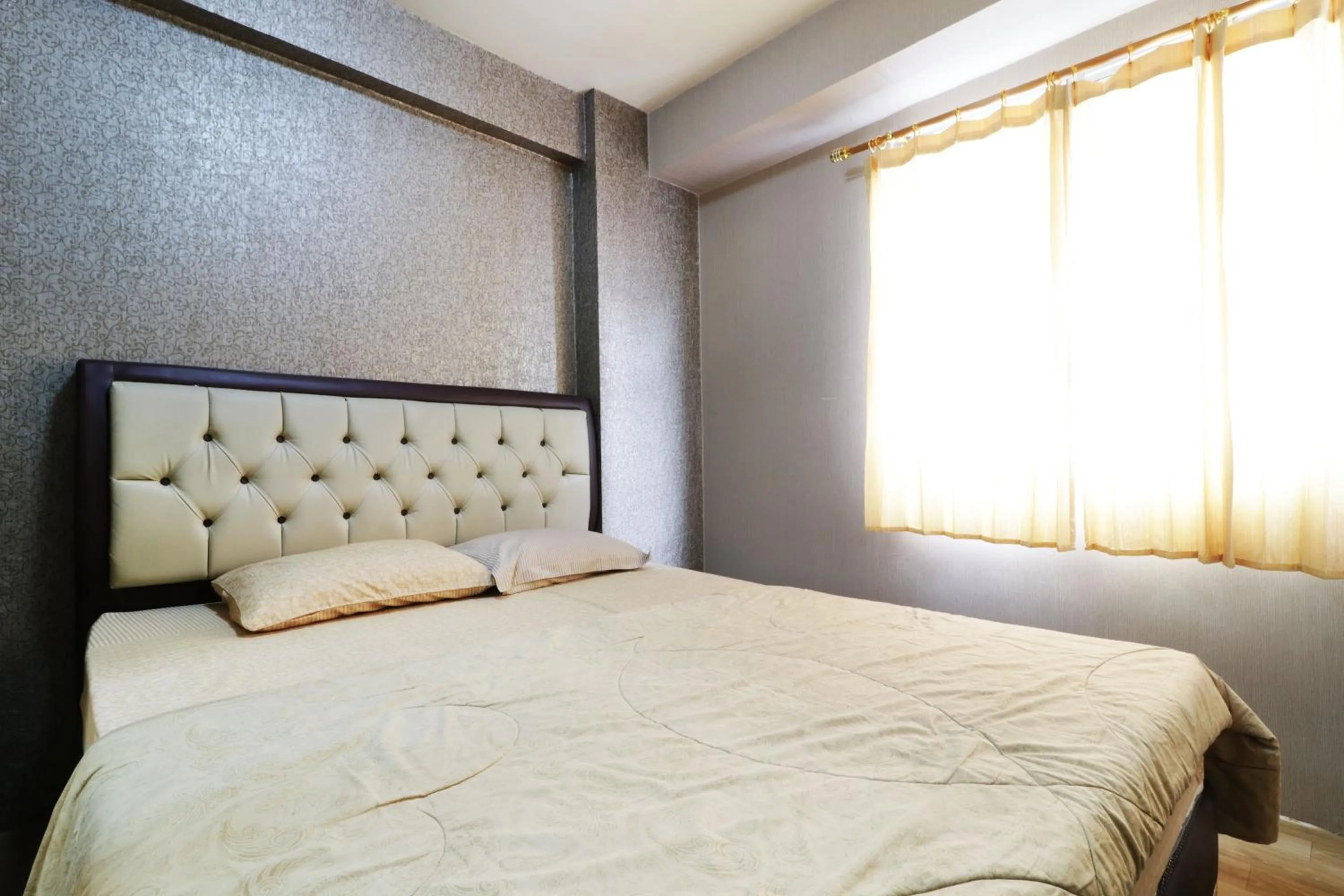 Bedroom, Bed in Apartment Kalibata City by Novi