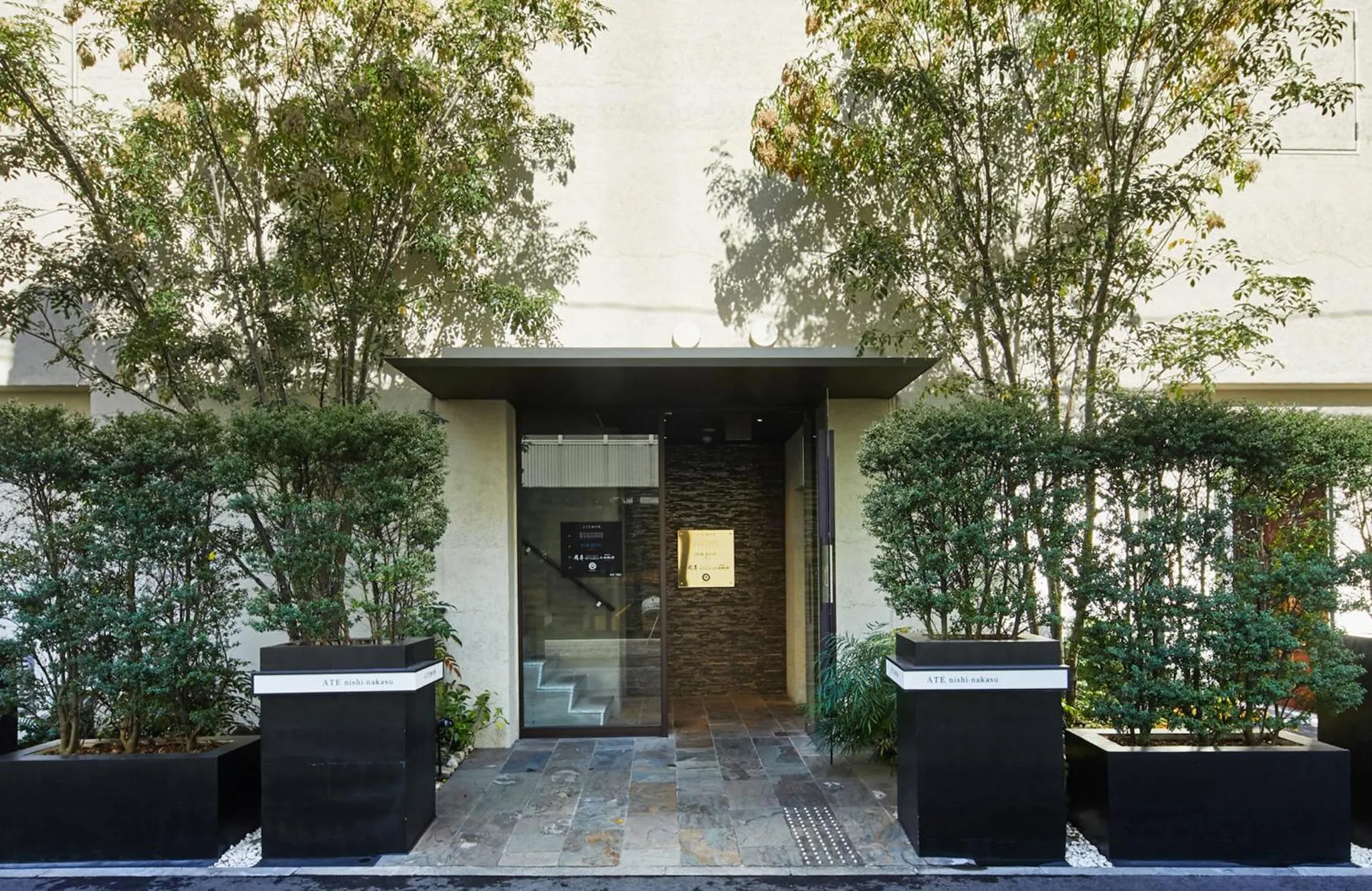 Property building in mizuka Nakasu 5 - unmanned hotel -