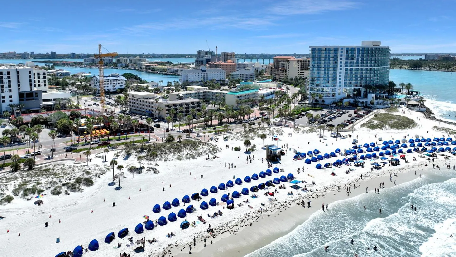 Pelican Pointe Clearwater Beach Hotel
