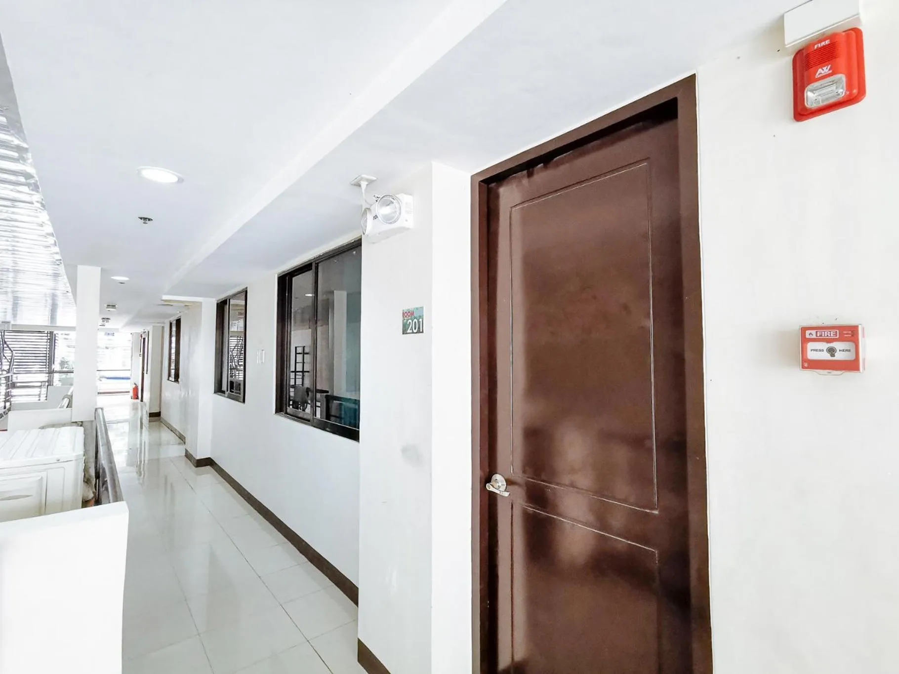 Balcony/Terrace in RedDoorz Plus near Ateneo de Davao