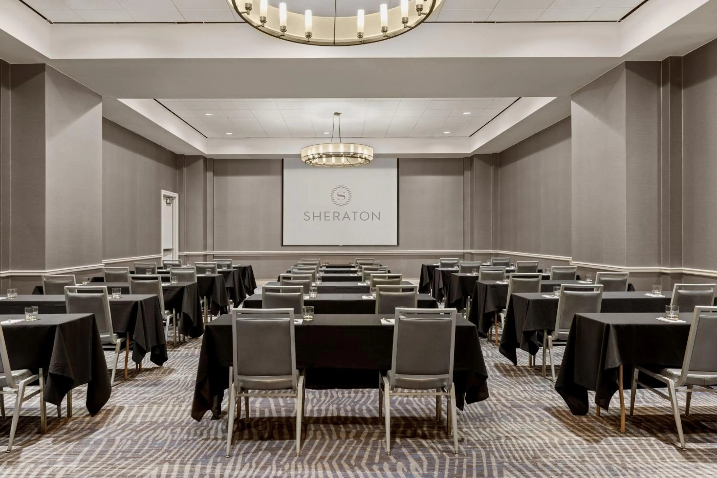 Meeting/conference room in Sheraton Suites Galleria Atlanta