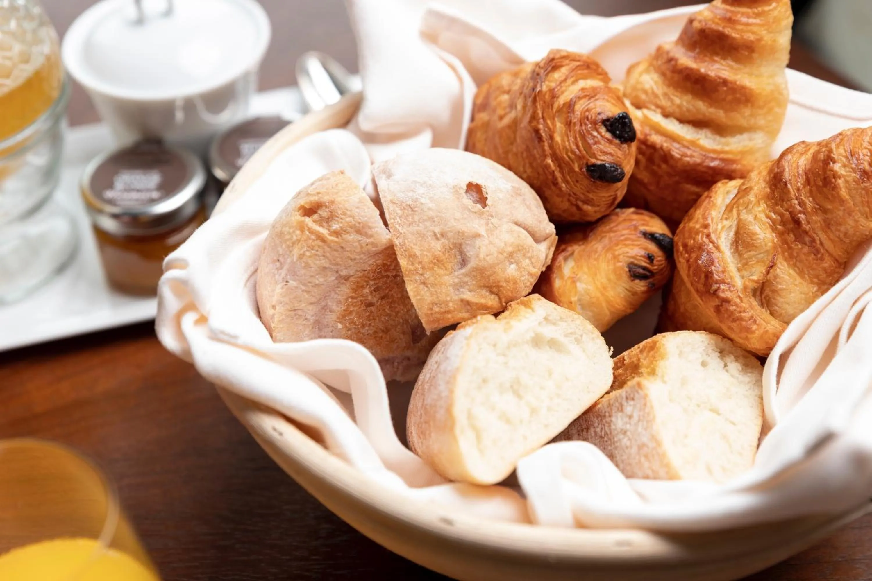 Breakfast in THE HIRAMATSU HOTELS & RESORTS GINOZA OKINAWA