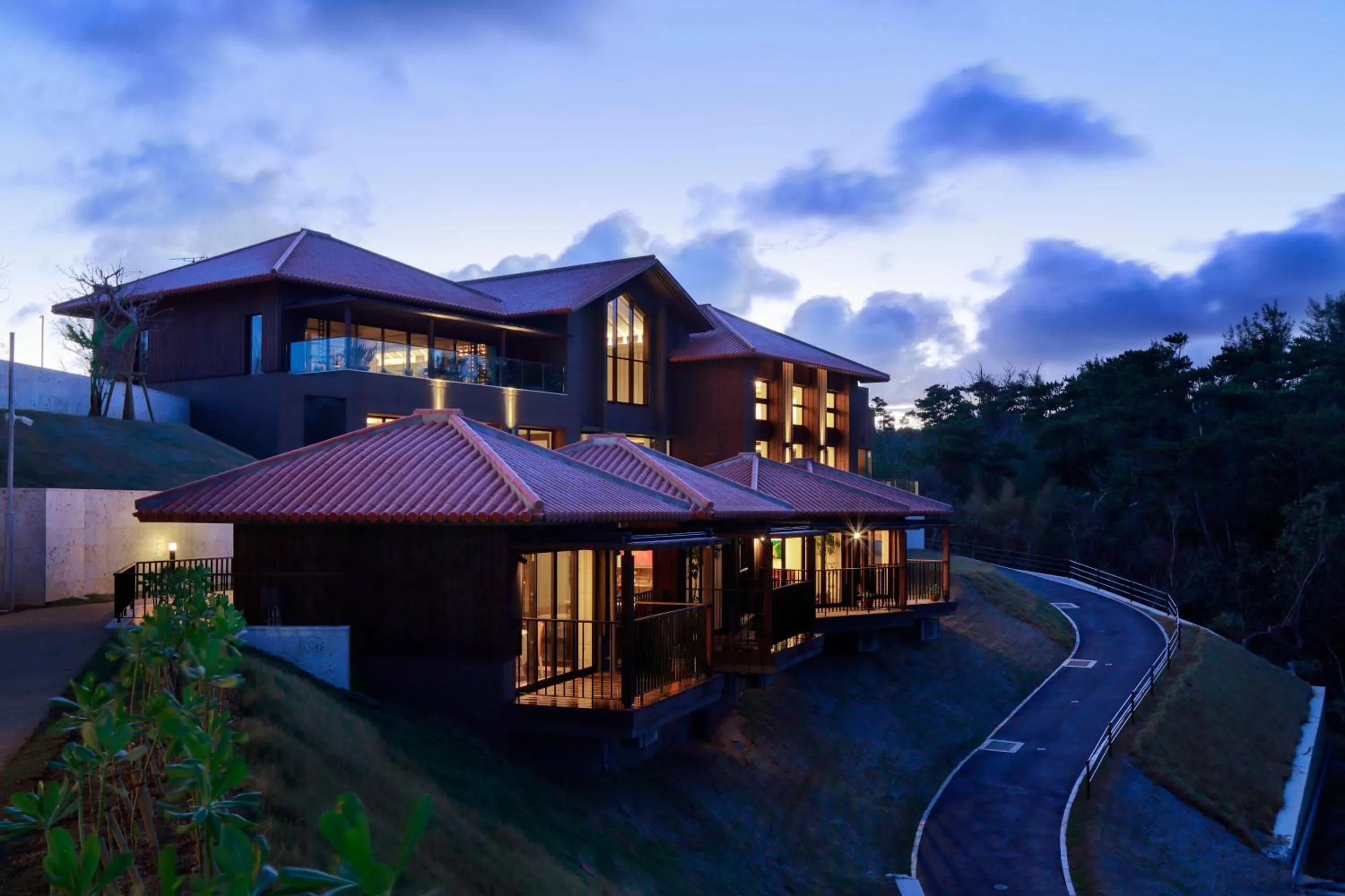 Property building in THE HIRAMATSU HOTELS & RESORTS GINOZA OKINAWA