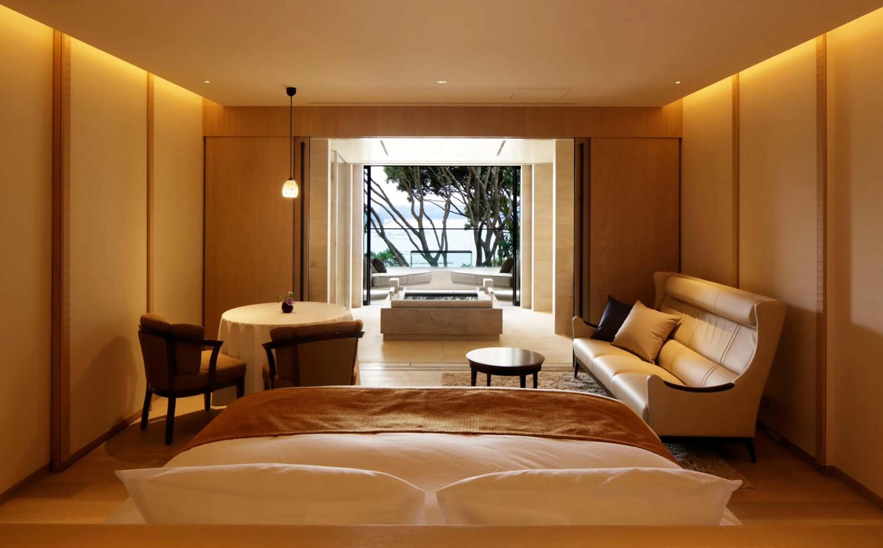 Day, Bed in THE HIRAMATSU HOTELS & RESORTS KASHIKOJIMA
