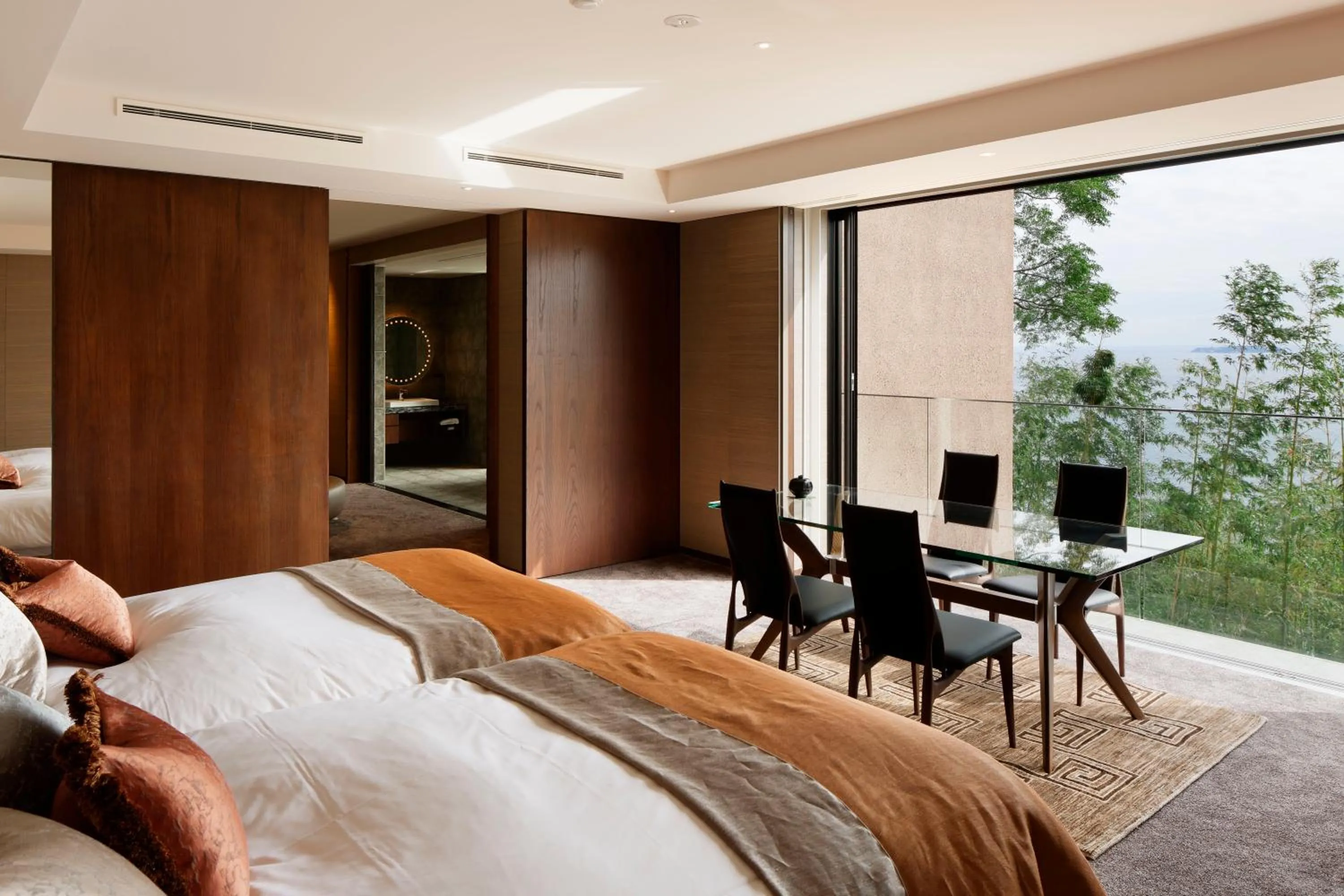 Day, Bed in THE HIRAMATSU HOTELS & RESORTS ATAMI