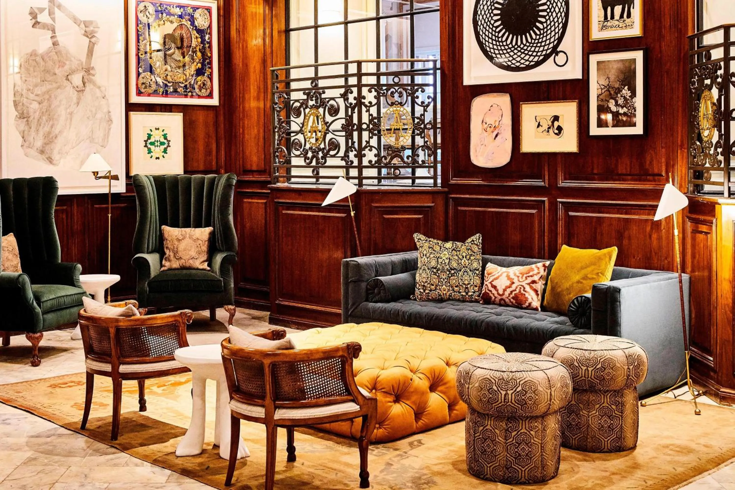 Restaurant/places to eat in The Adolphus, Autograph Collection