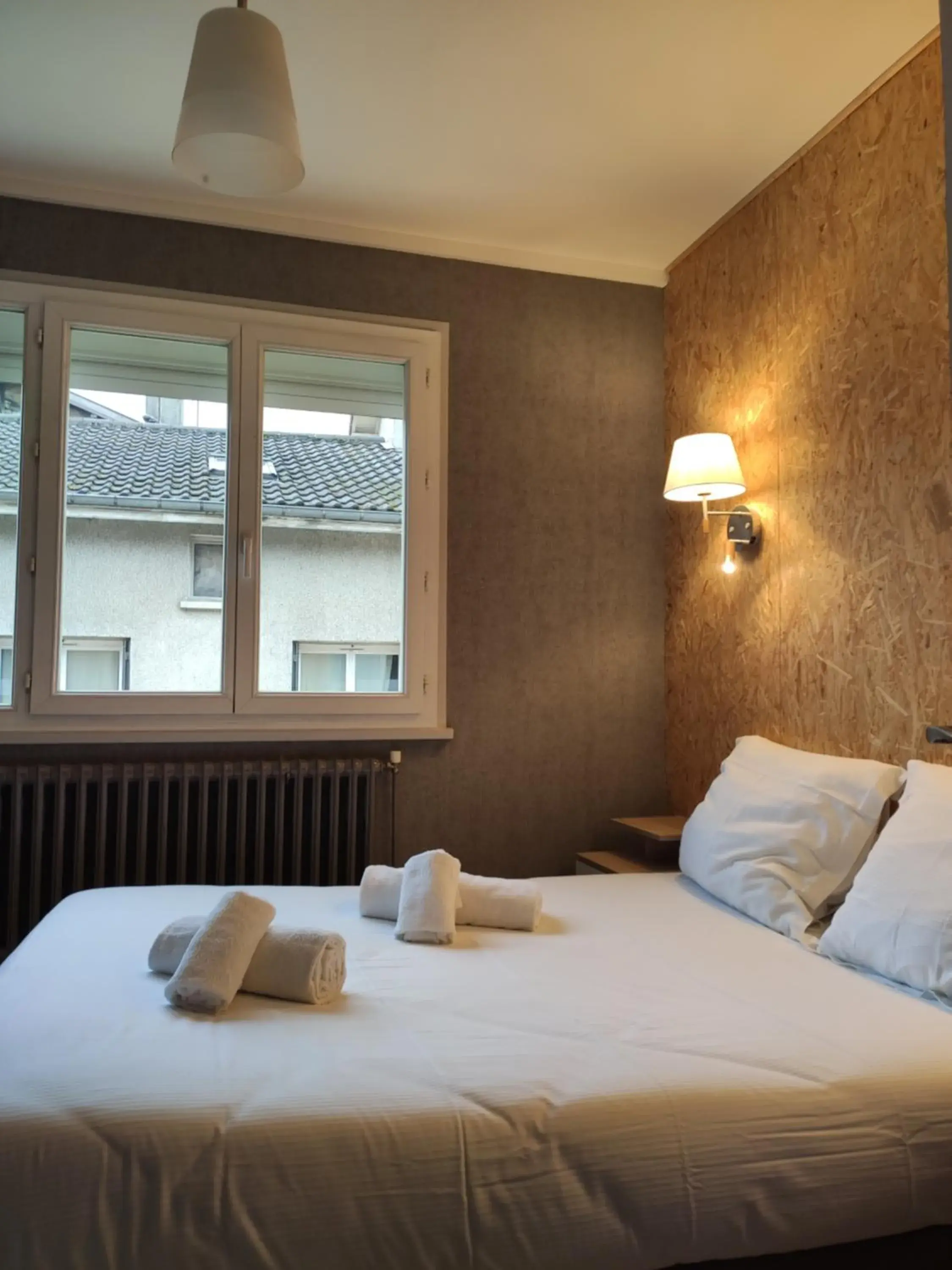 Double Room in BAR HOTEL DU CENTRE (BDC) Double Room in BAR HOTEL DU CENTRE (BDC)