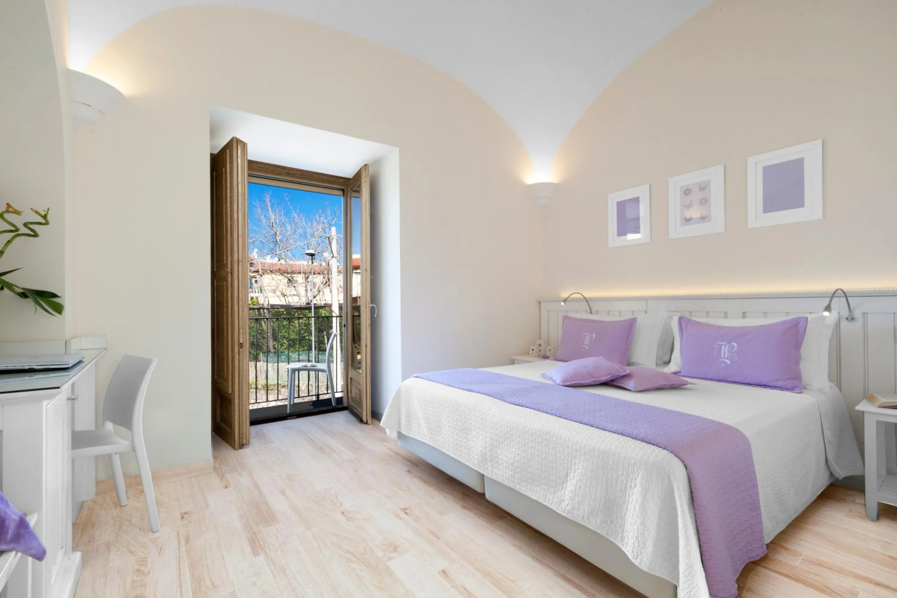 Balcony/Terrace, Bed in Il Palmento Relais