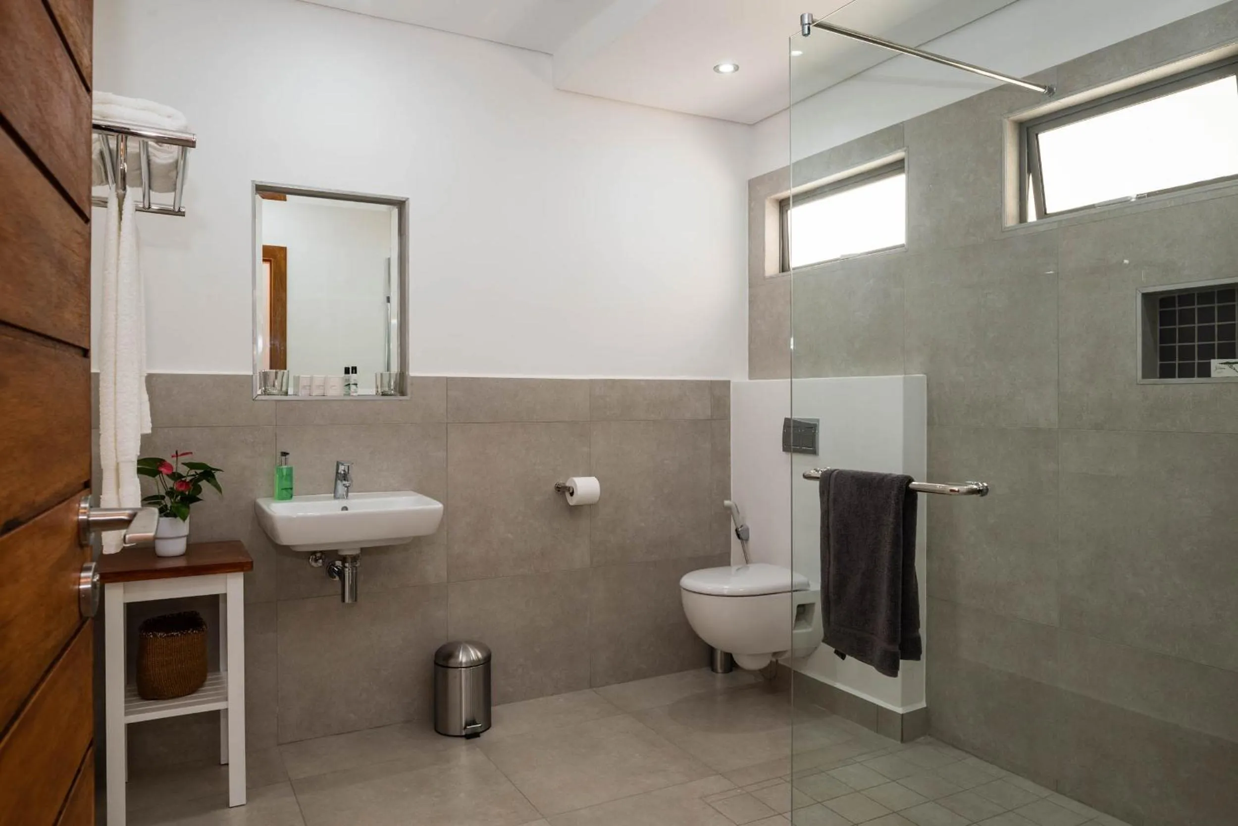 Bathroom in 5 On Lindsay