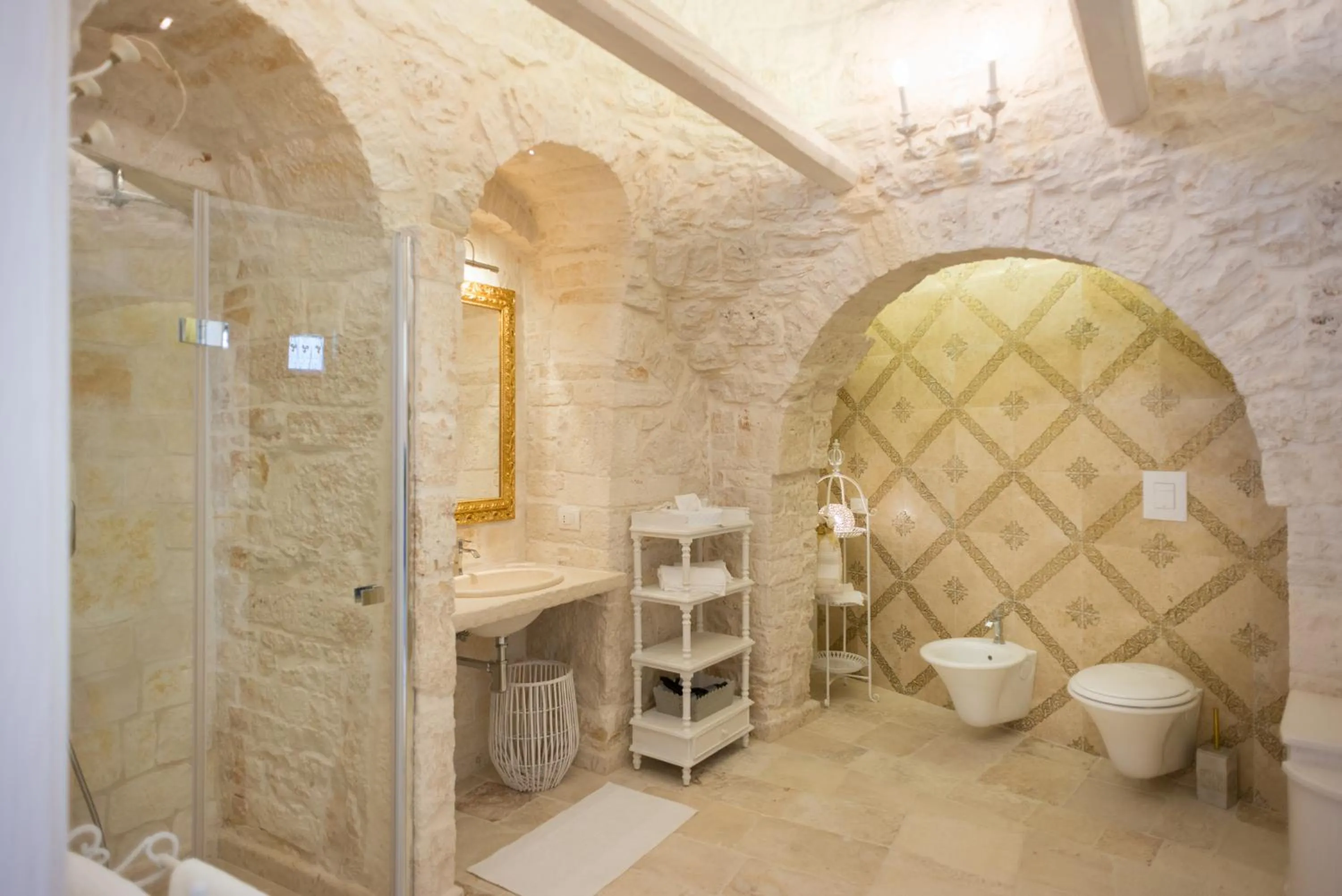 Bathroom in Romantic Trulli