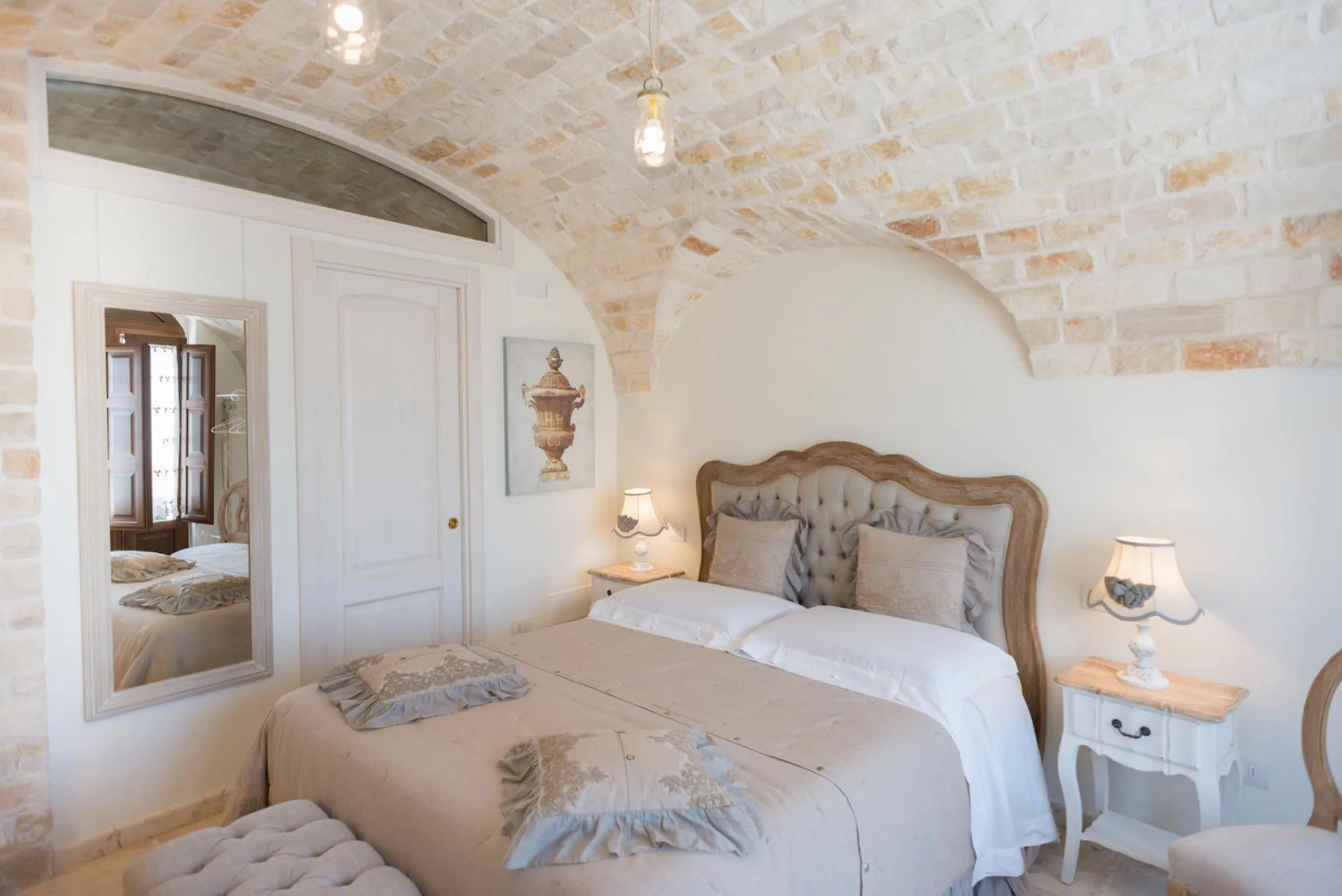 Bed in Romantic Trulli