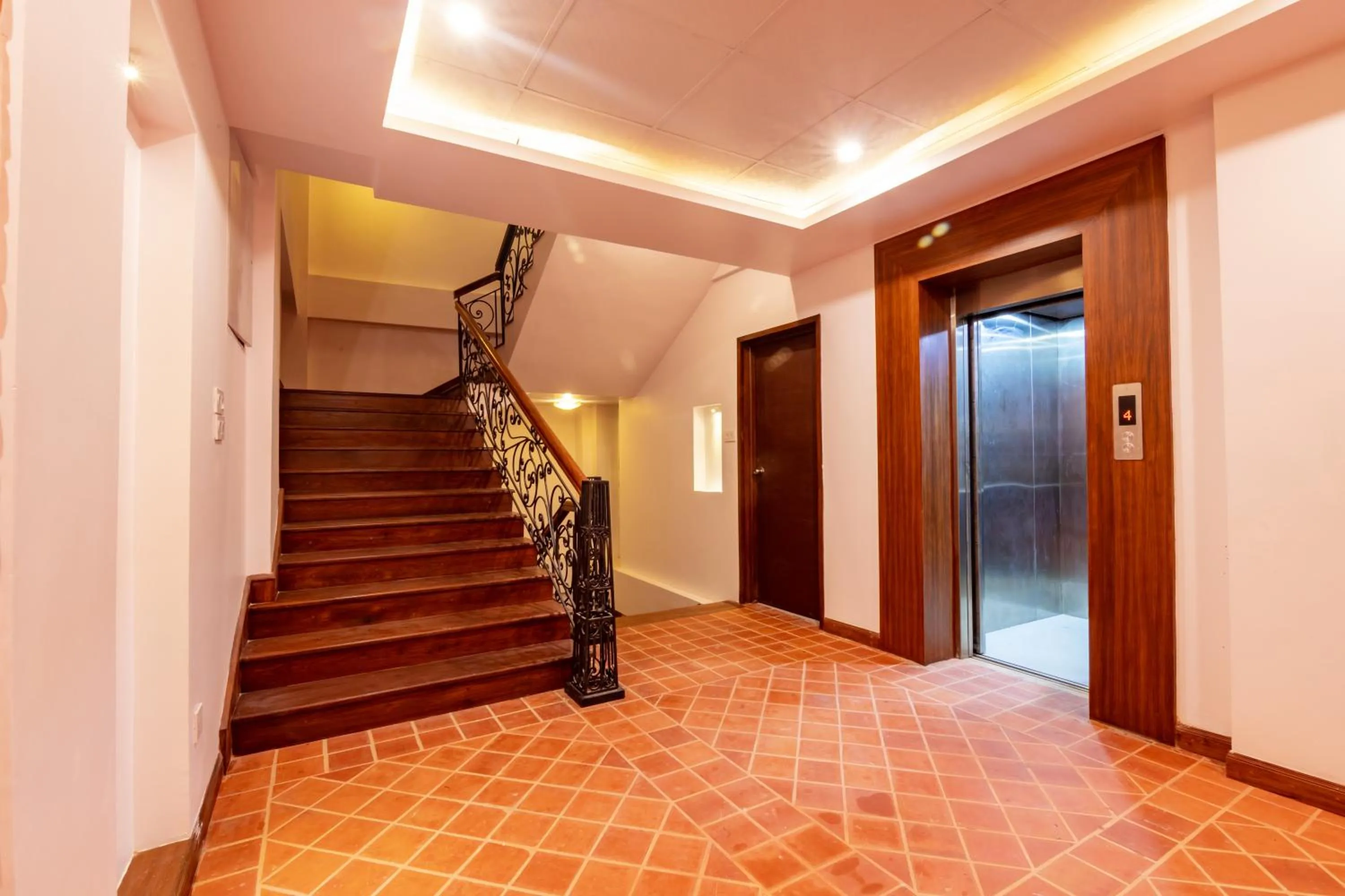 elevator in Sunshine Boutique Hotel