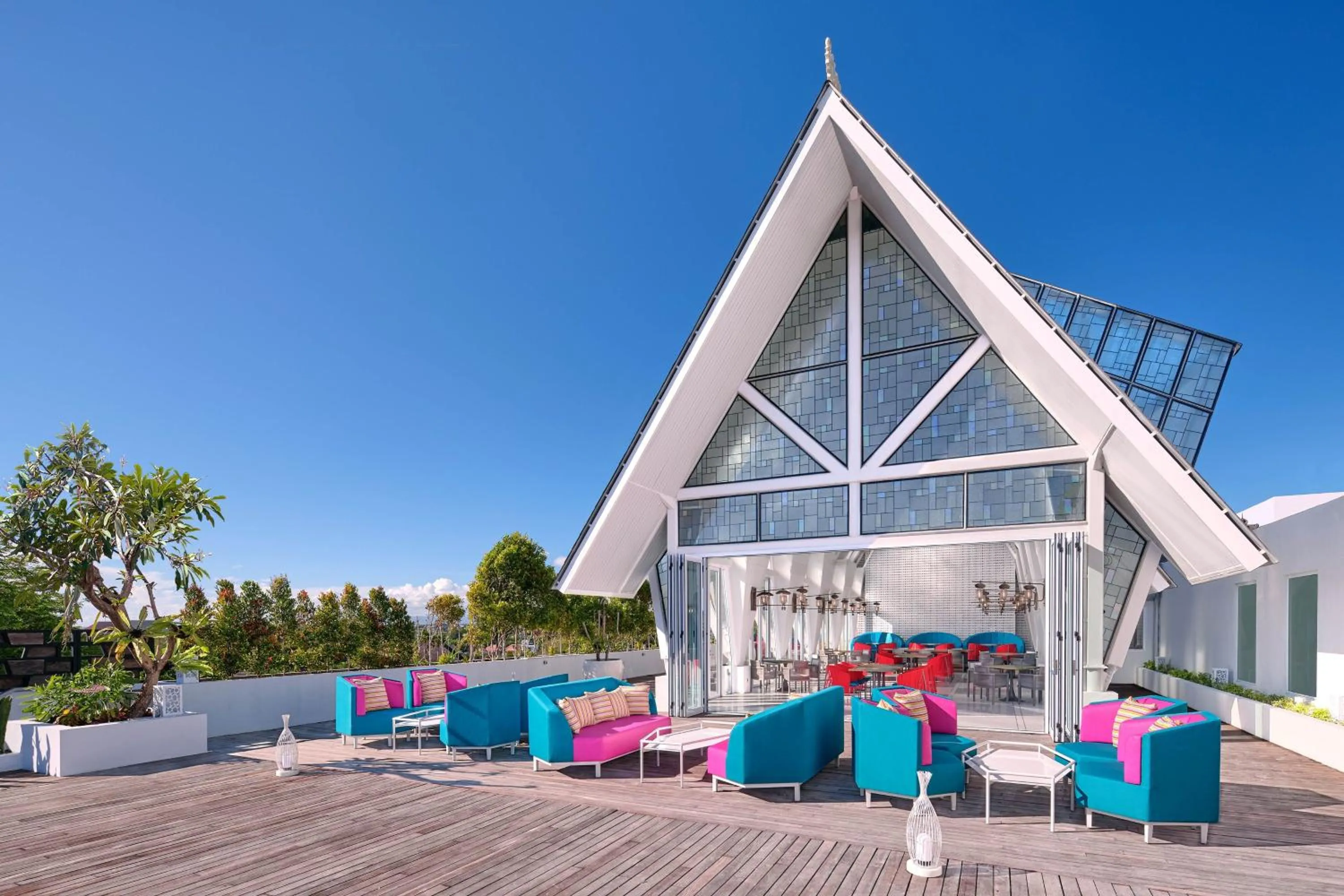 Restaurant/places to eat in Aloft Bali Seminyak