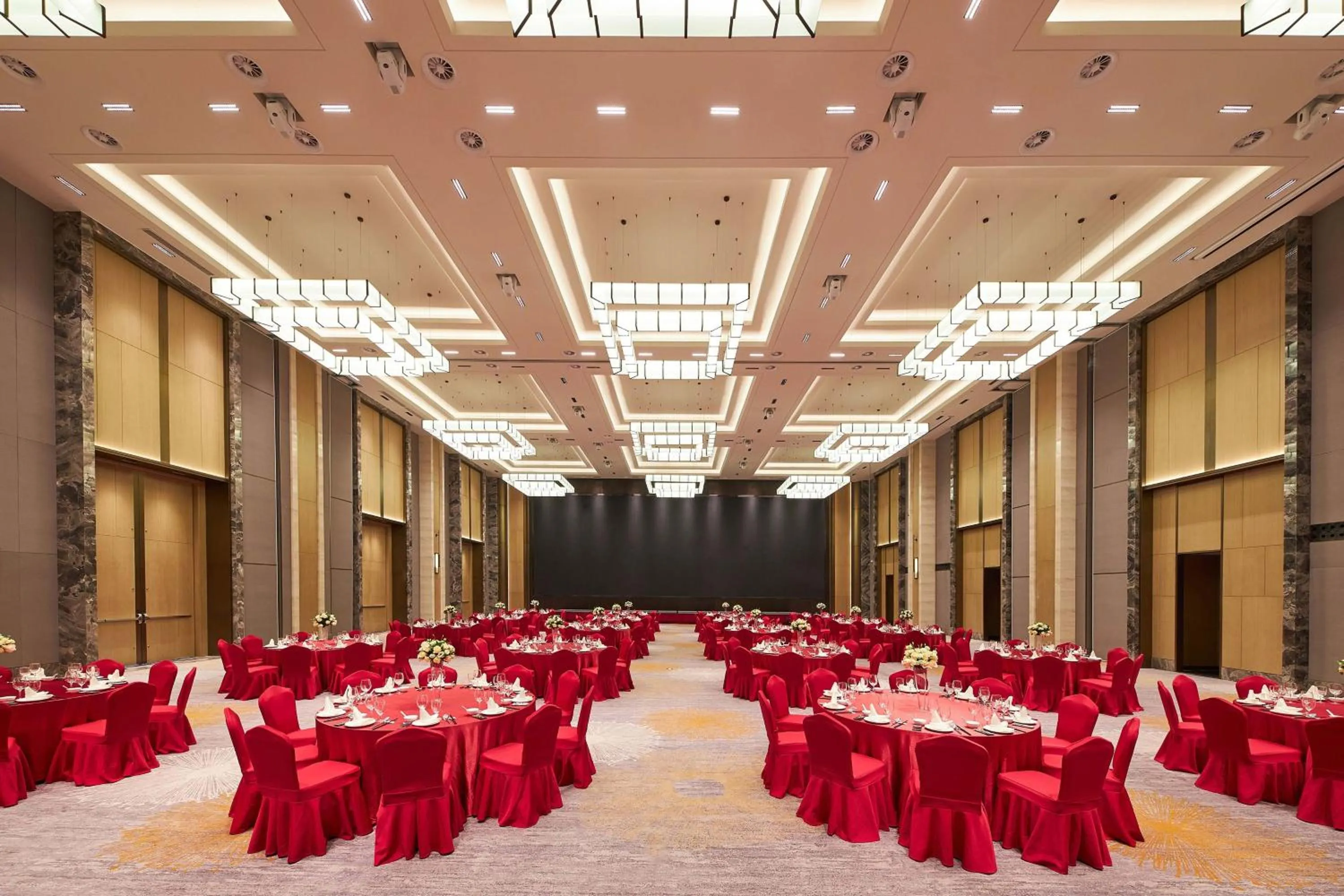 Meeting/conference room in Four Points by Sheraton Jiaxing