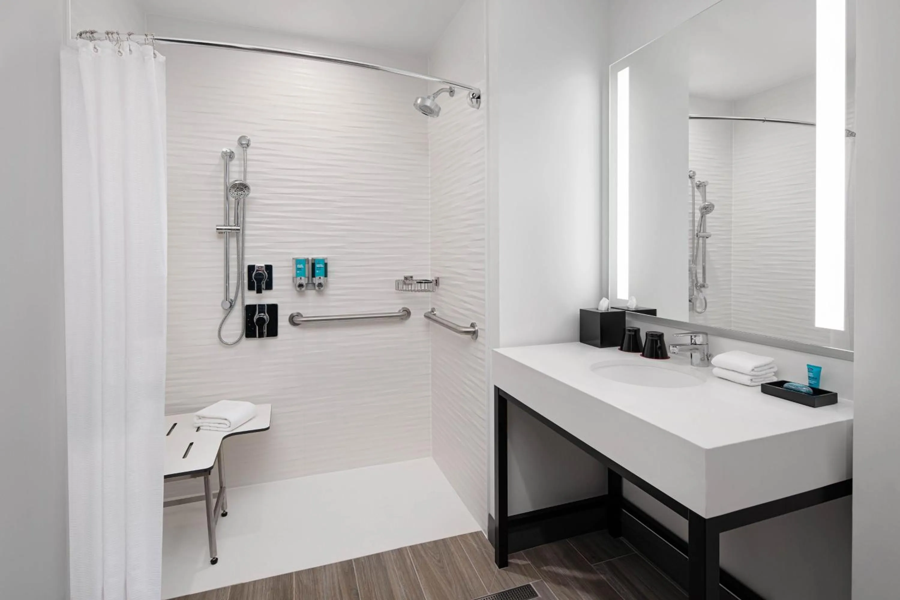 Bathroom in Aloft Katy Mills