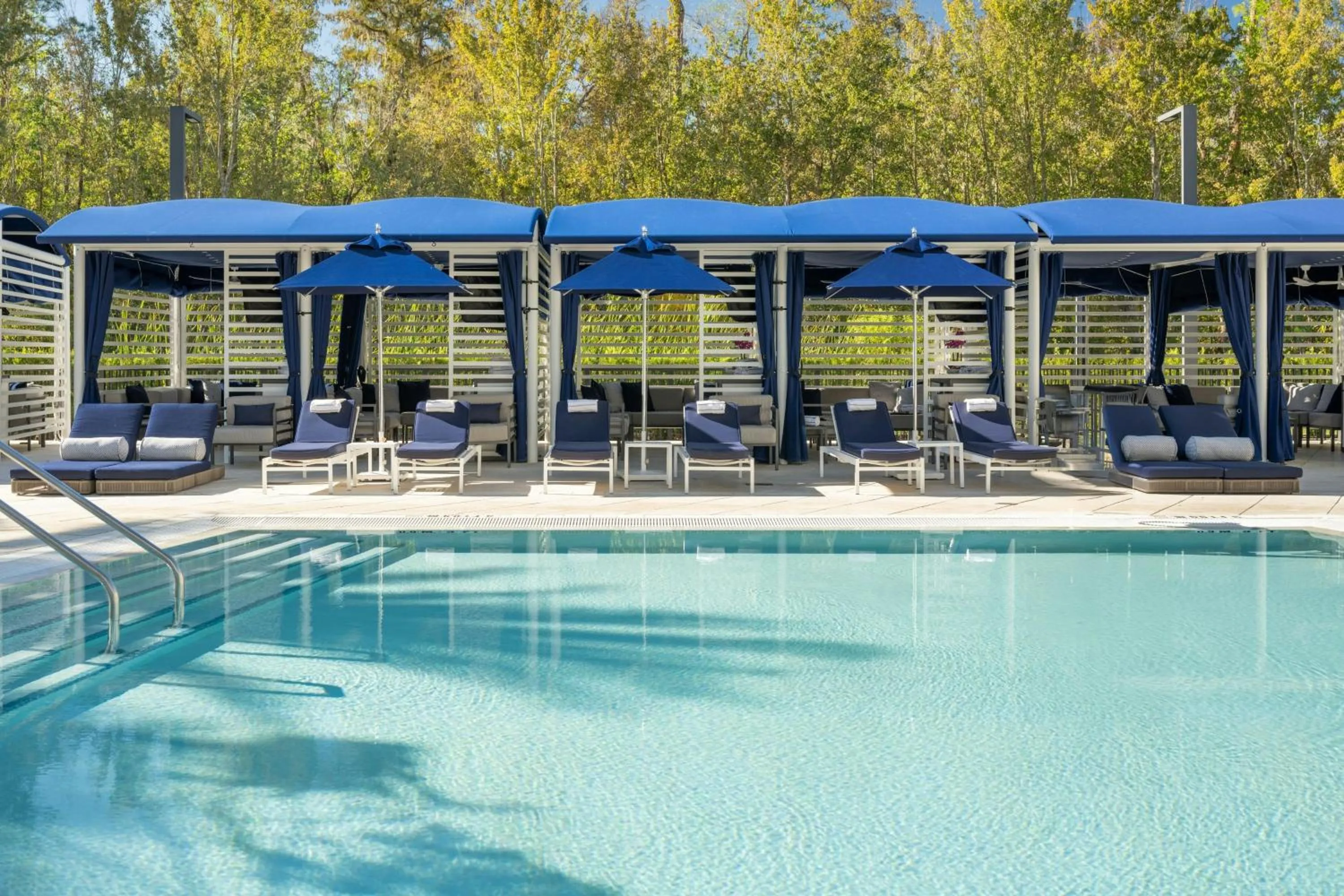 Swimming pool in JW Marriott Orlando Bonnet Creek Resort & Spa