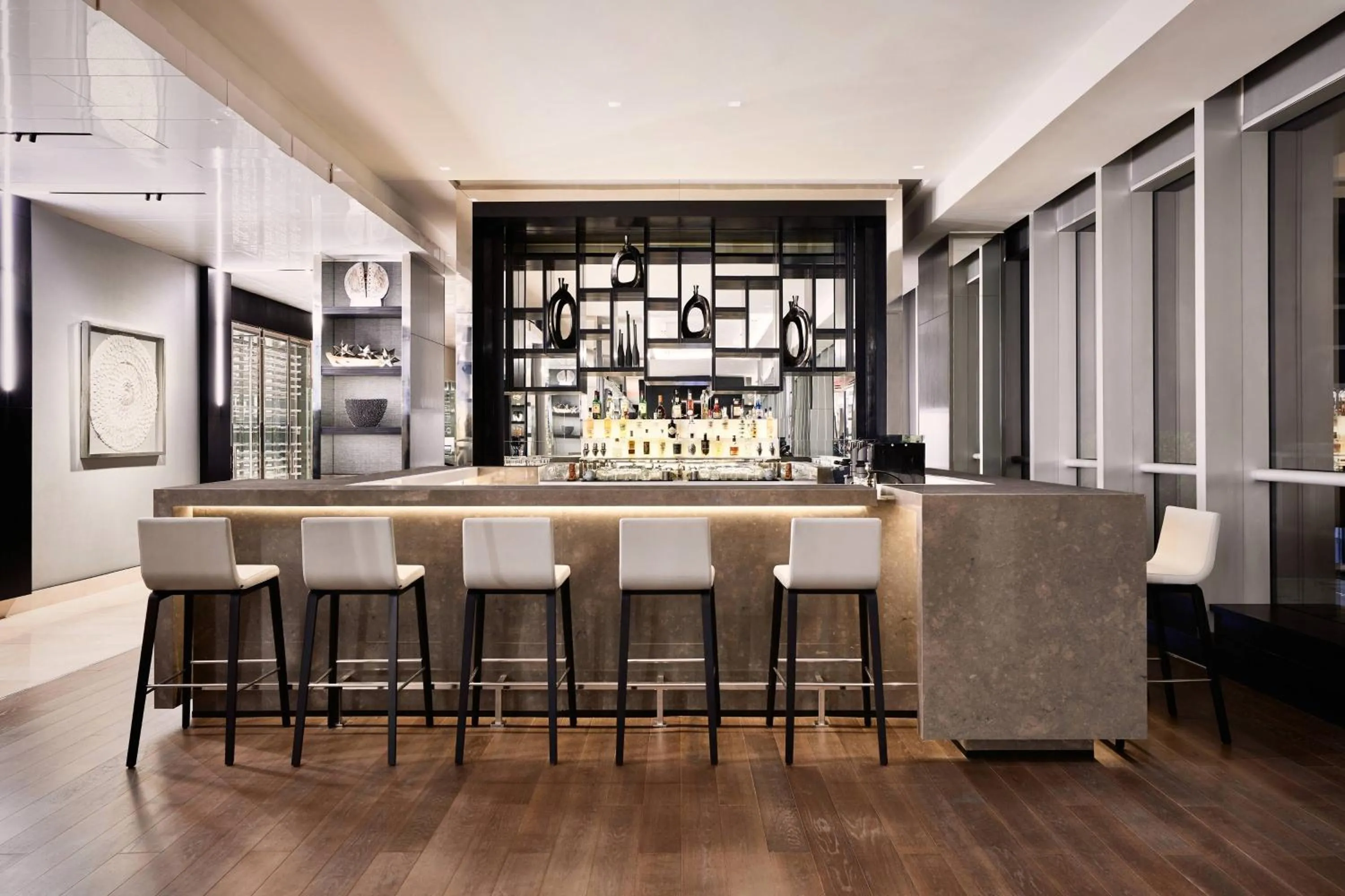 Lounge or bar in AC Hotel by Marriott Santiago Cenco Costanera