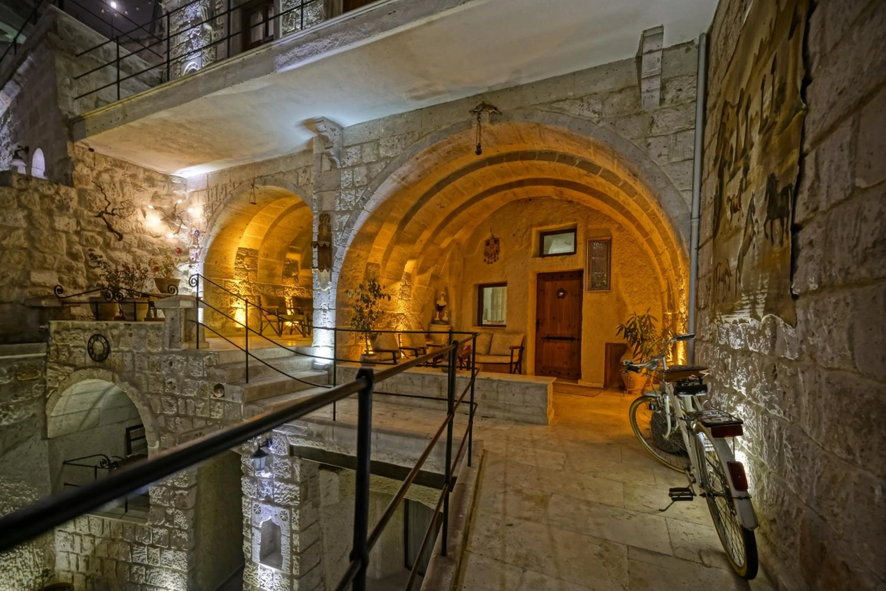 Landmark view in Risus Cave Suites