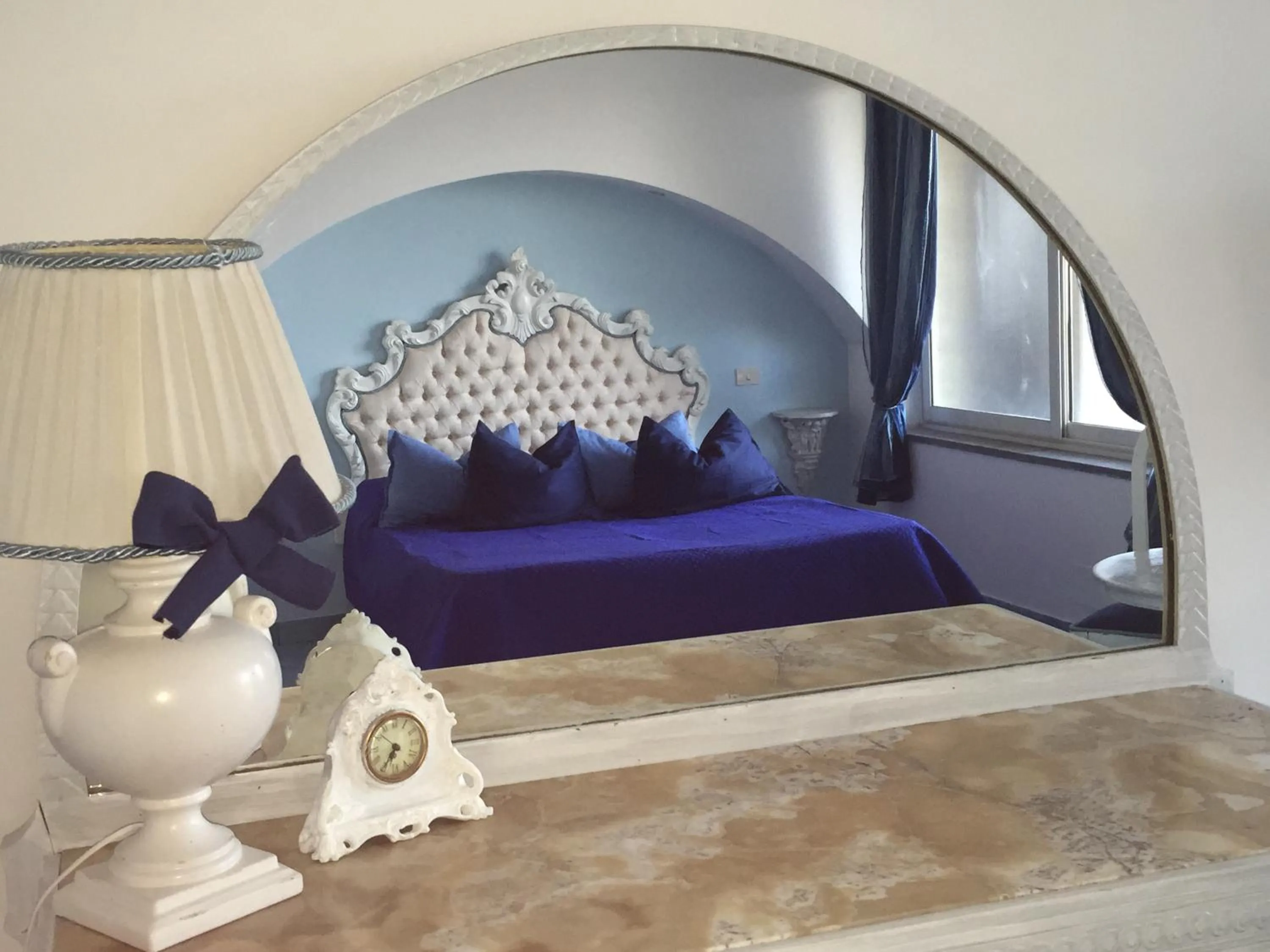 Bed in Villa Neptunus