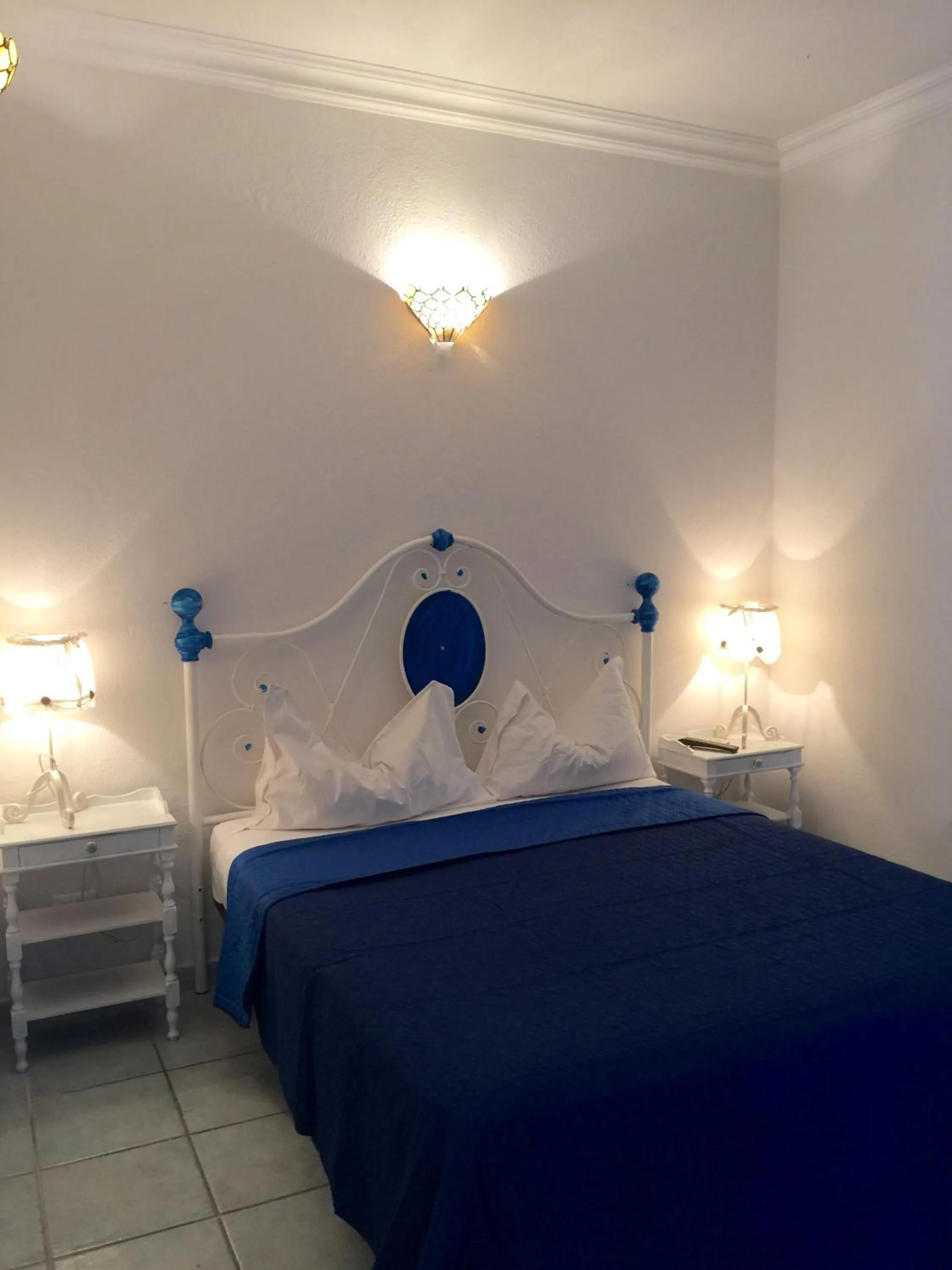 Bed in Villa Neptunus