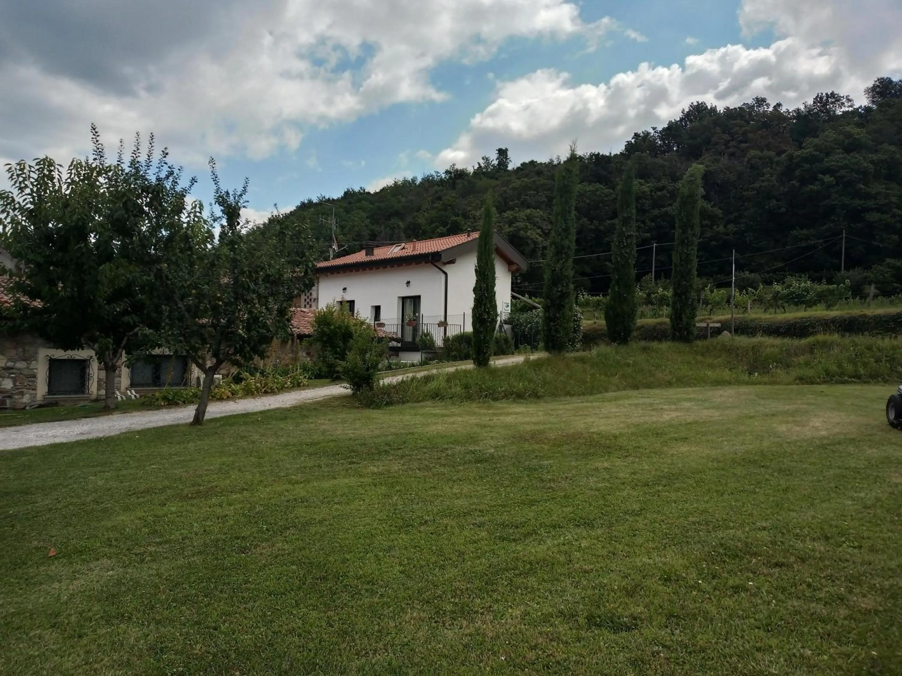 Garden view in Agriturismo Cascina Rossano