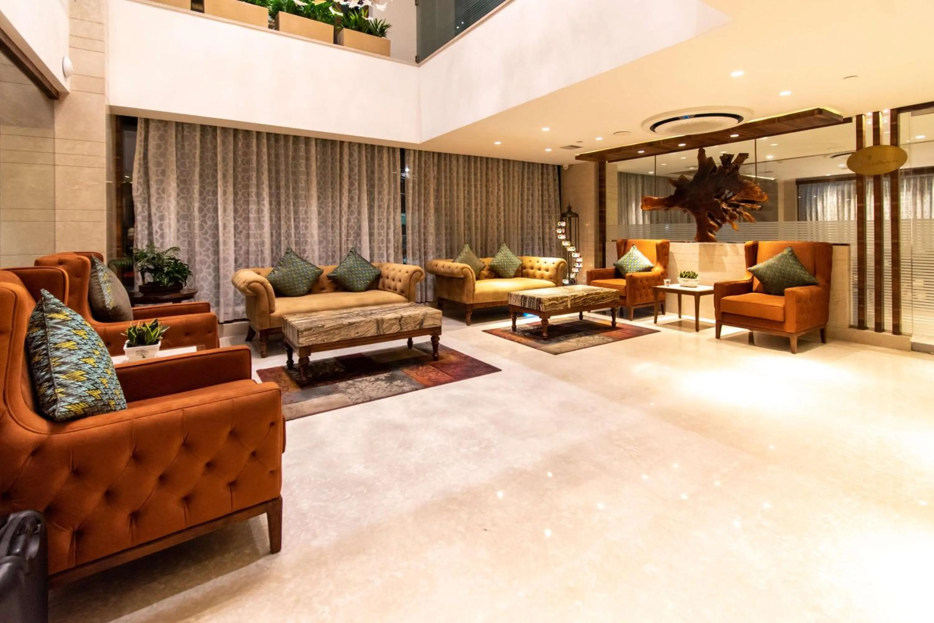 Lobby or reception in Best Western La Vista Pathankot