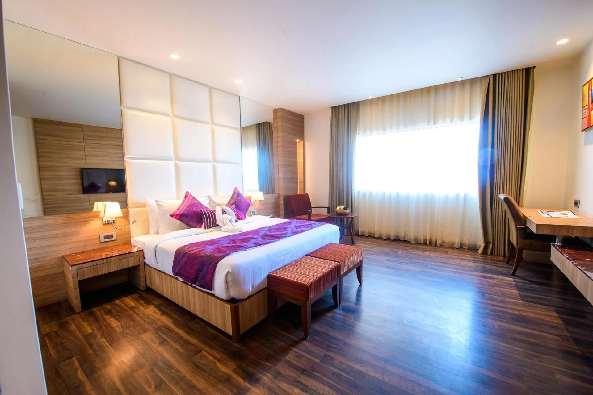 Bed in Best Western La Vista Pathankot