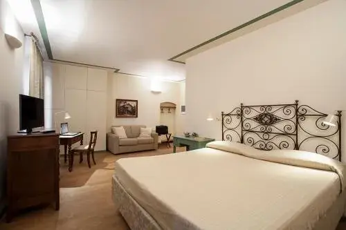 Borromeo Rooms Bed & Living Borromeo Rooms Bed & Living