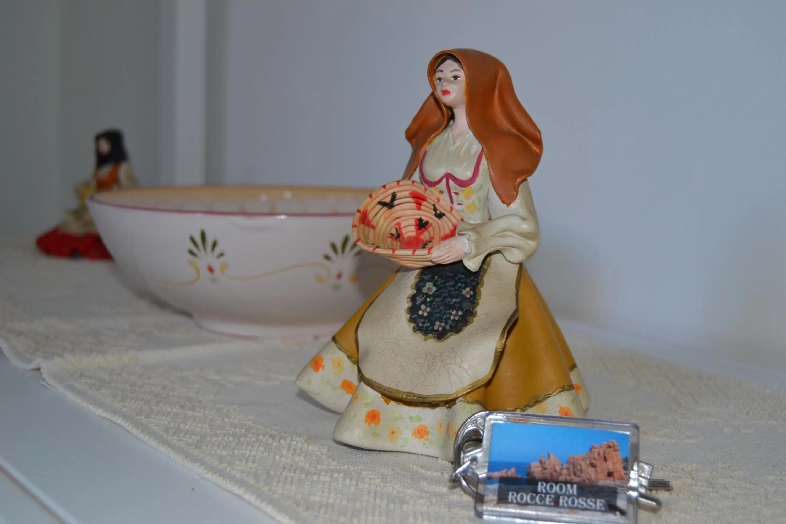 Decorative detail in Borgo Marinaro La Medusa Arbatax - camera matrimoniale con bagno privato-