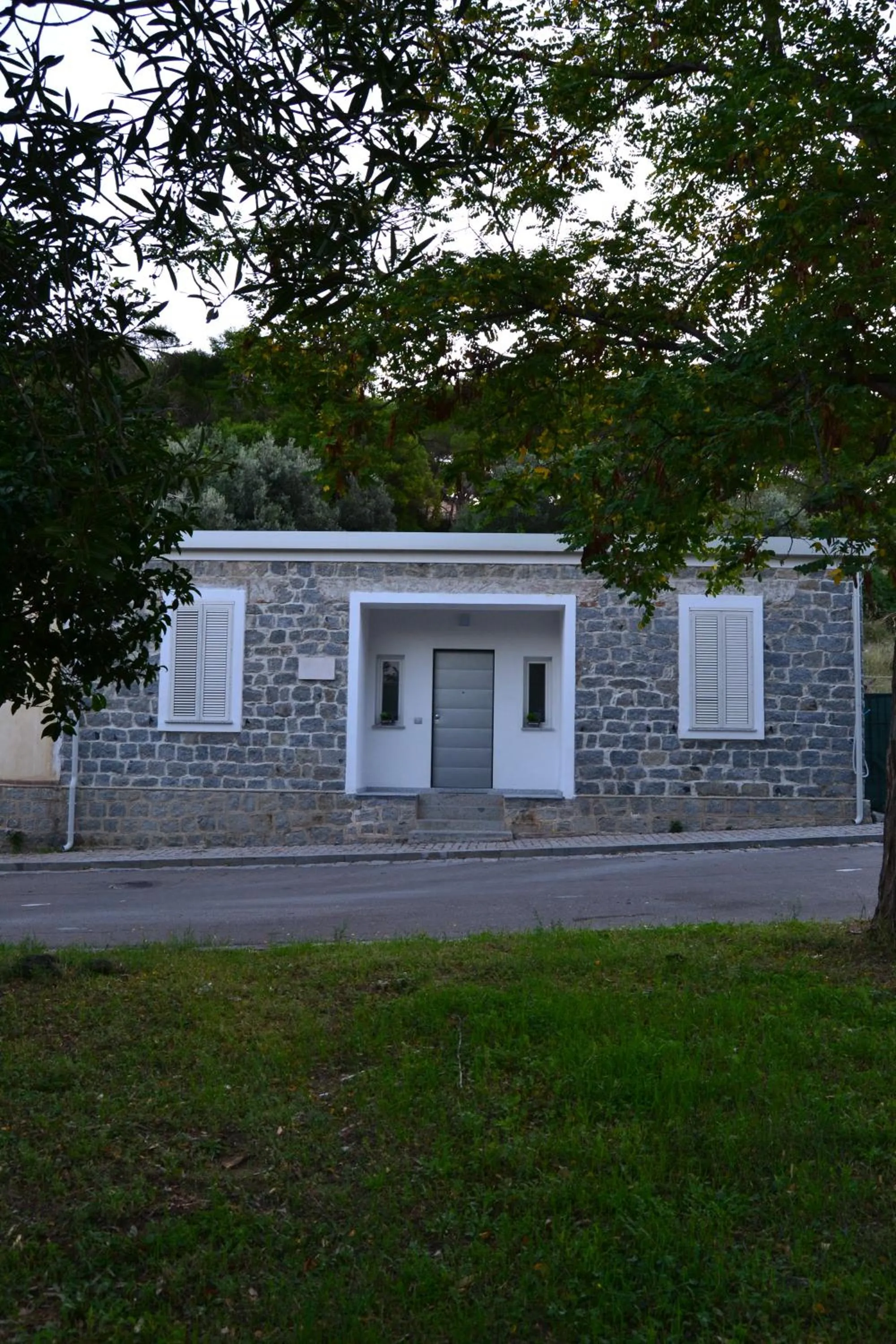 Property building in Borgo Marinaro La Medusa Arbatax - camera matrimoniale con bagno privato-