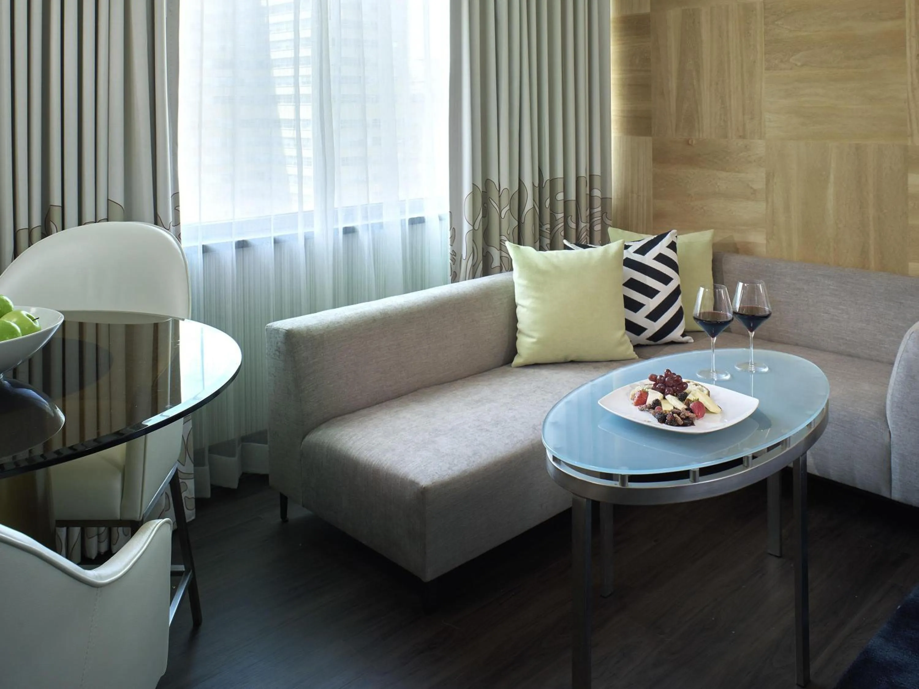 Bedroom in Sofitel Philadelphia at Rittenhouse Square