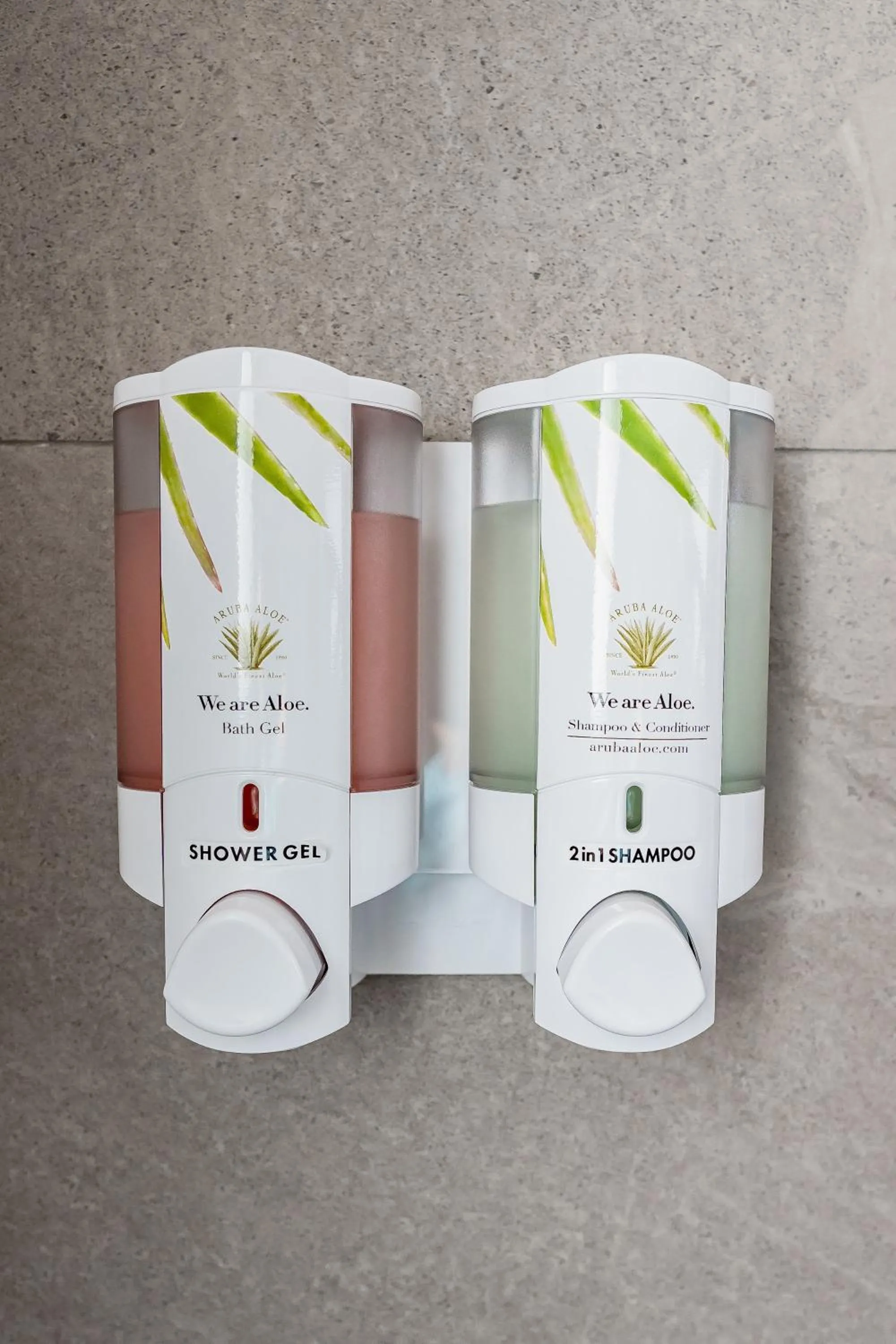 Shower in The Palm Leaf Apartments