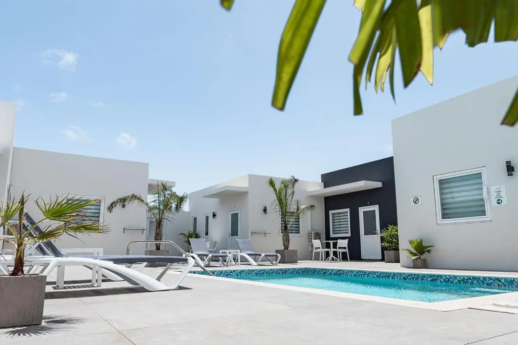 Patio in The Palm Leaf Apartments
