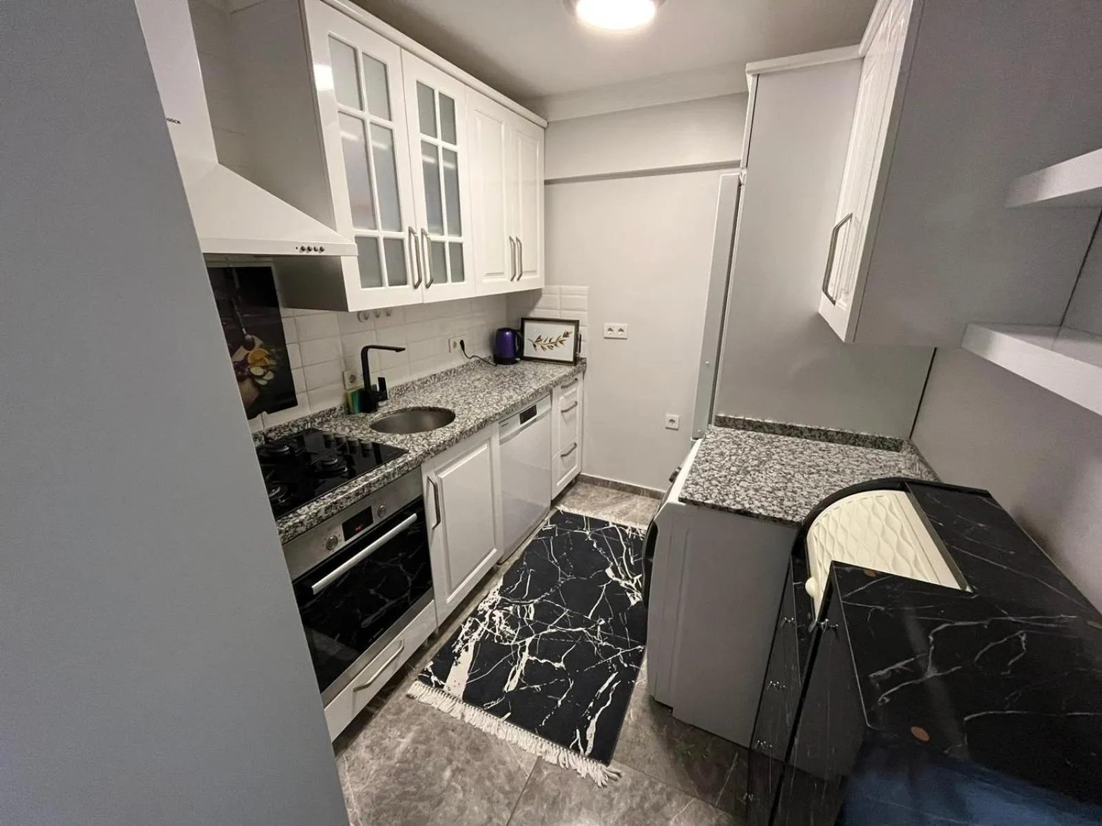 Kitchen or kitchenette, Kitchen/Kitchenette in Kings Cross Hotel Istanbul