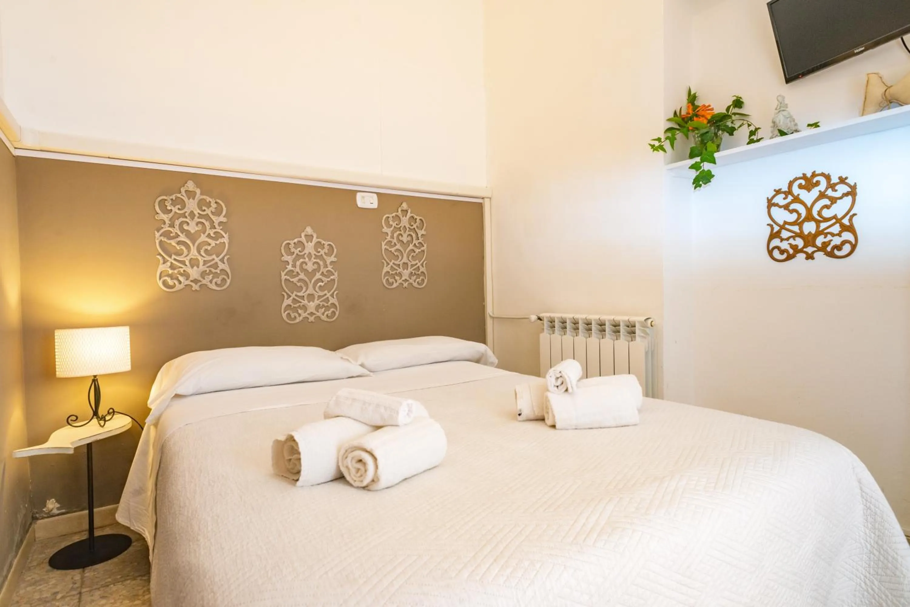 Bedroom, Bed in Villa Giannina B&B