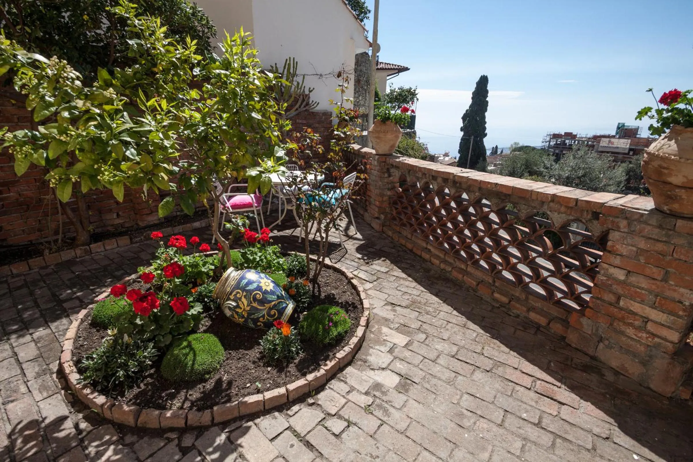 Day in Villa Giannina B&B