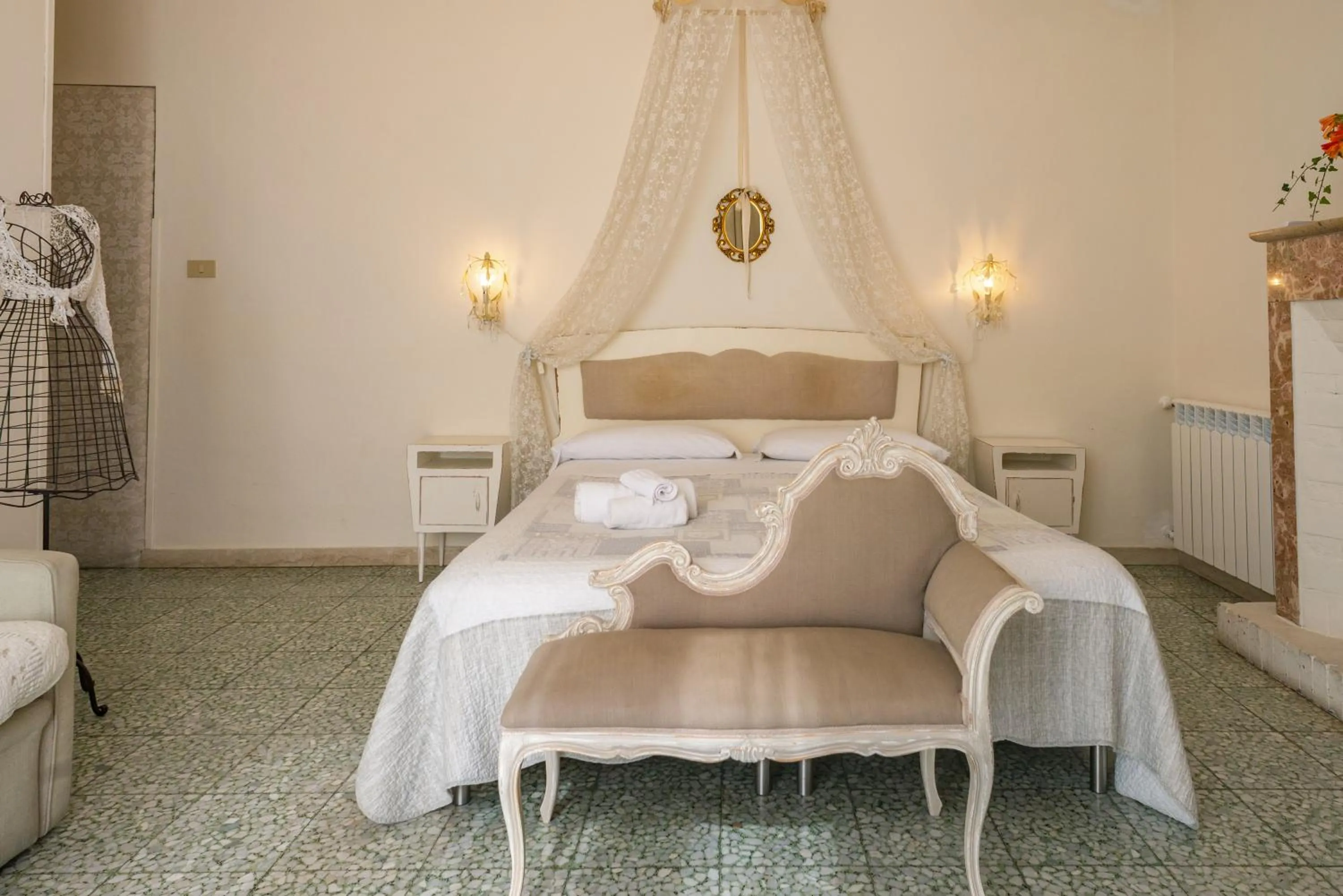 Bedroom, Bed in Villa Giannina B&B