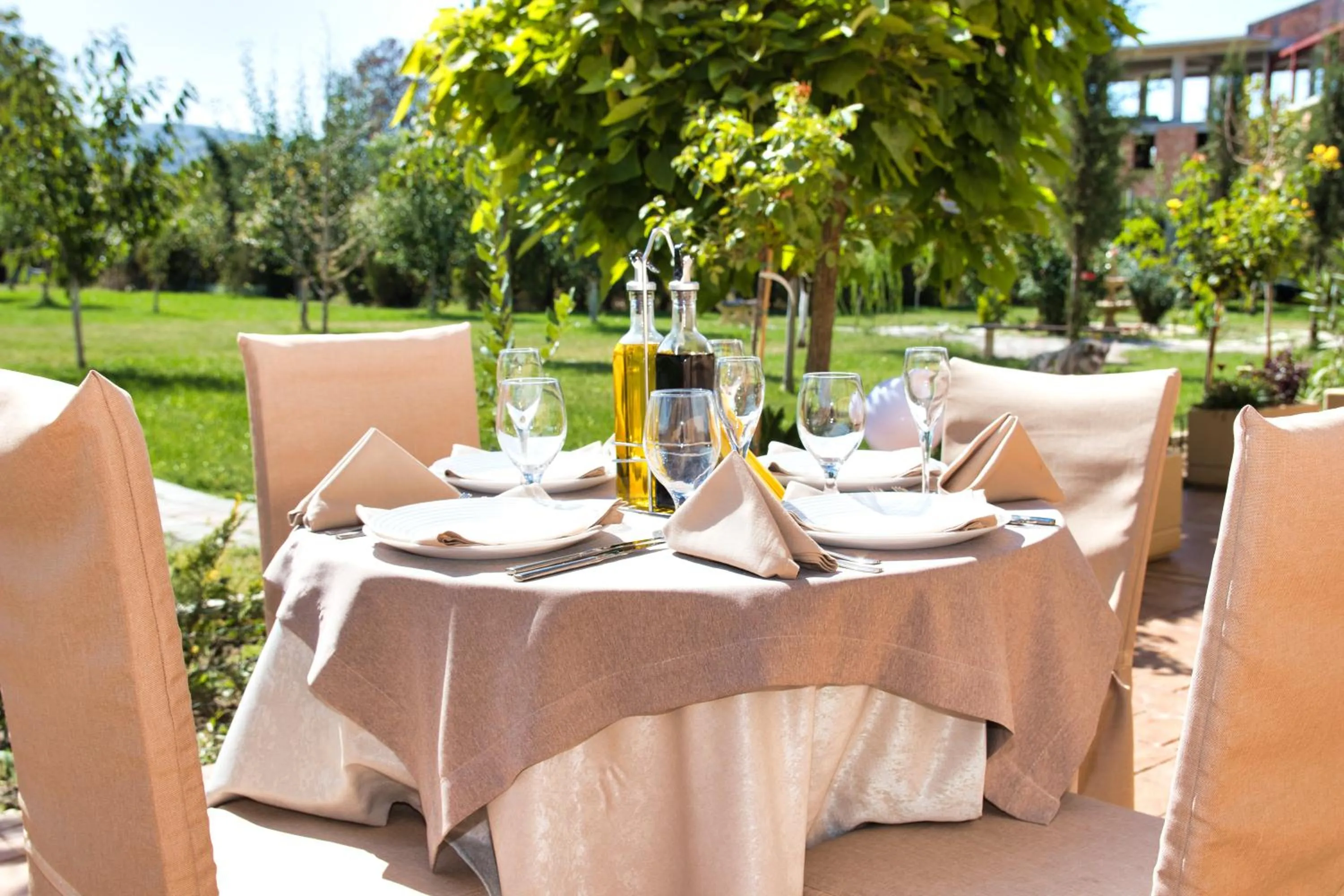 Restaurant/places to eat in Balneo and SPA Complex MINERAL YAGODA