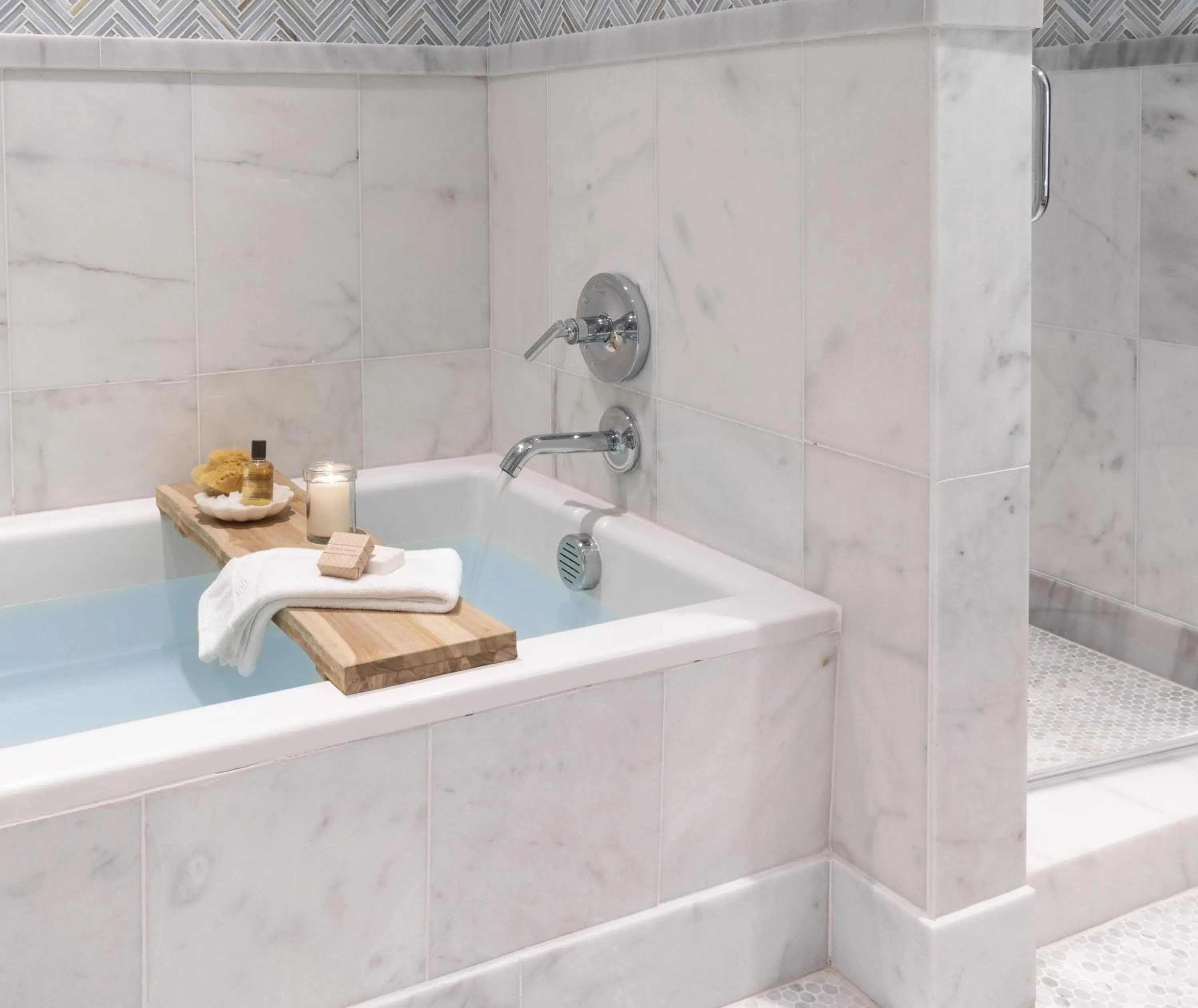 Bathroom in Oceana Santa Monica, LXR Hotels & Resorts