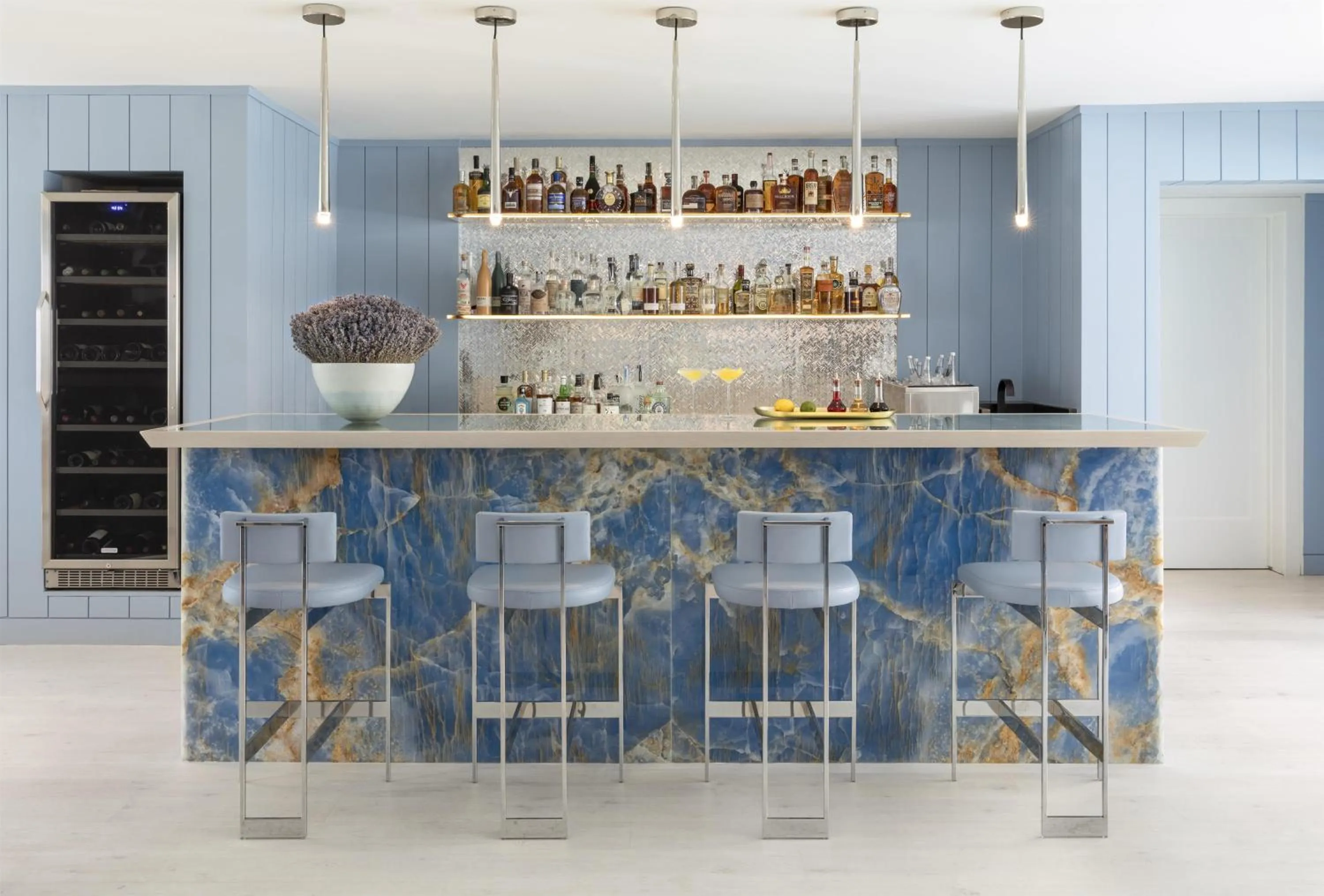 Lounge or bar in Oceana Santa Monica, LXR Hotels & Resorts