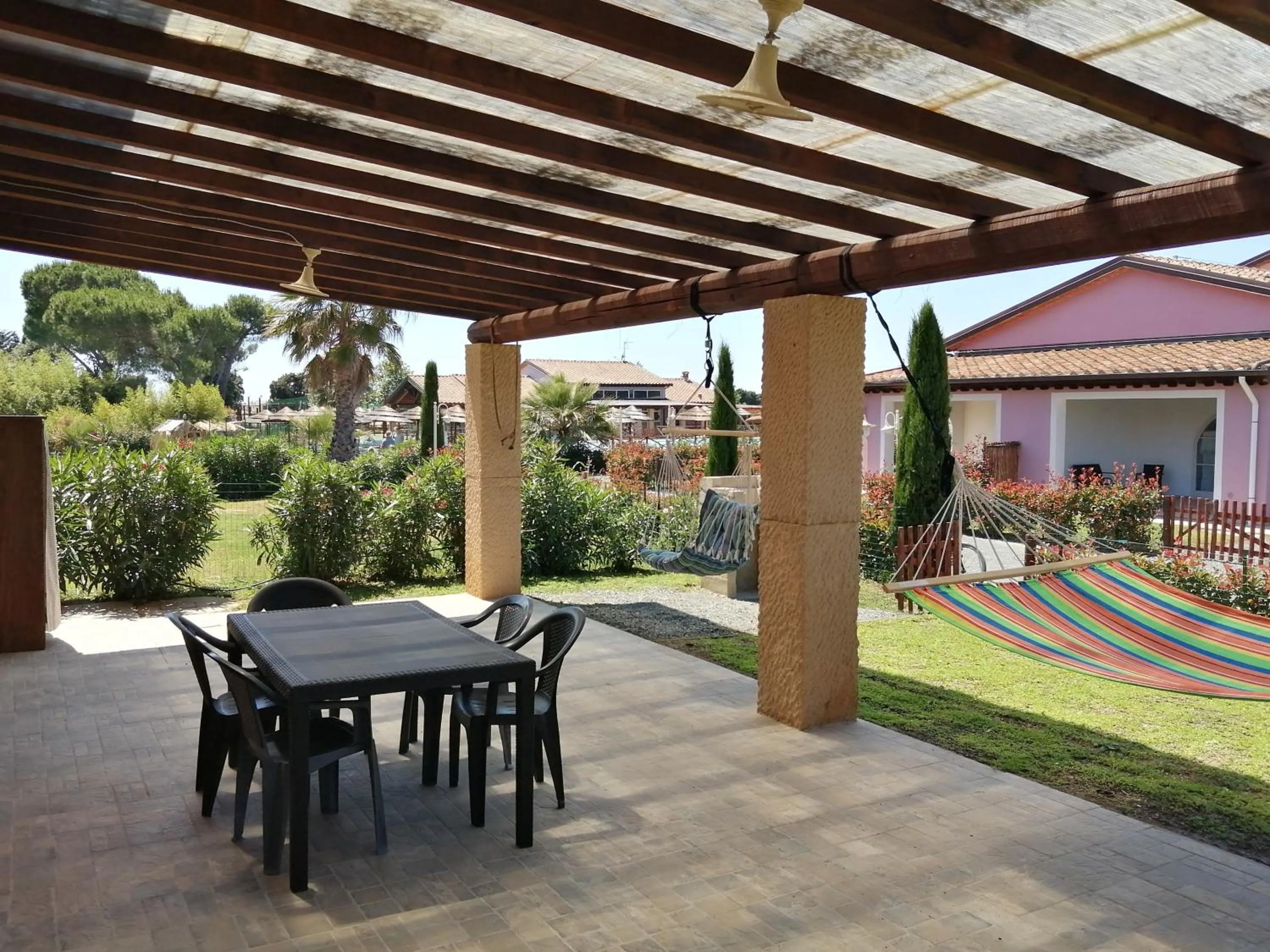 Patio in Fattoria Palazzeta - Pet & Family Friendly