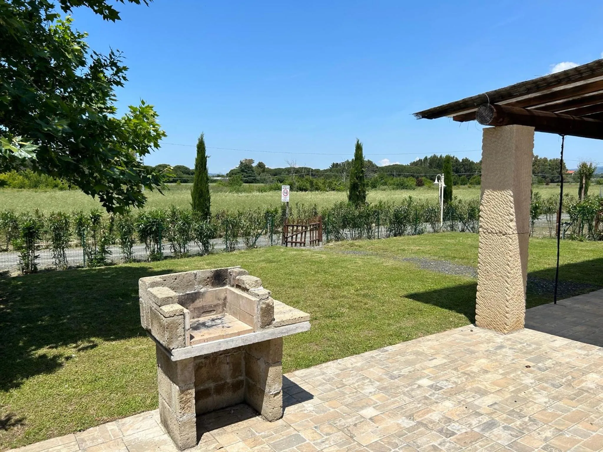 Patio in Fattoria Palazzeta - Pet & Family Friendly