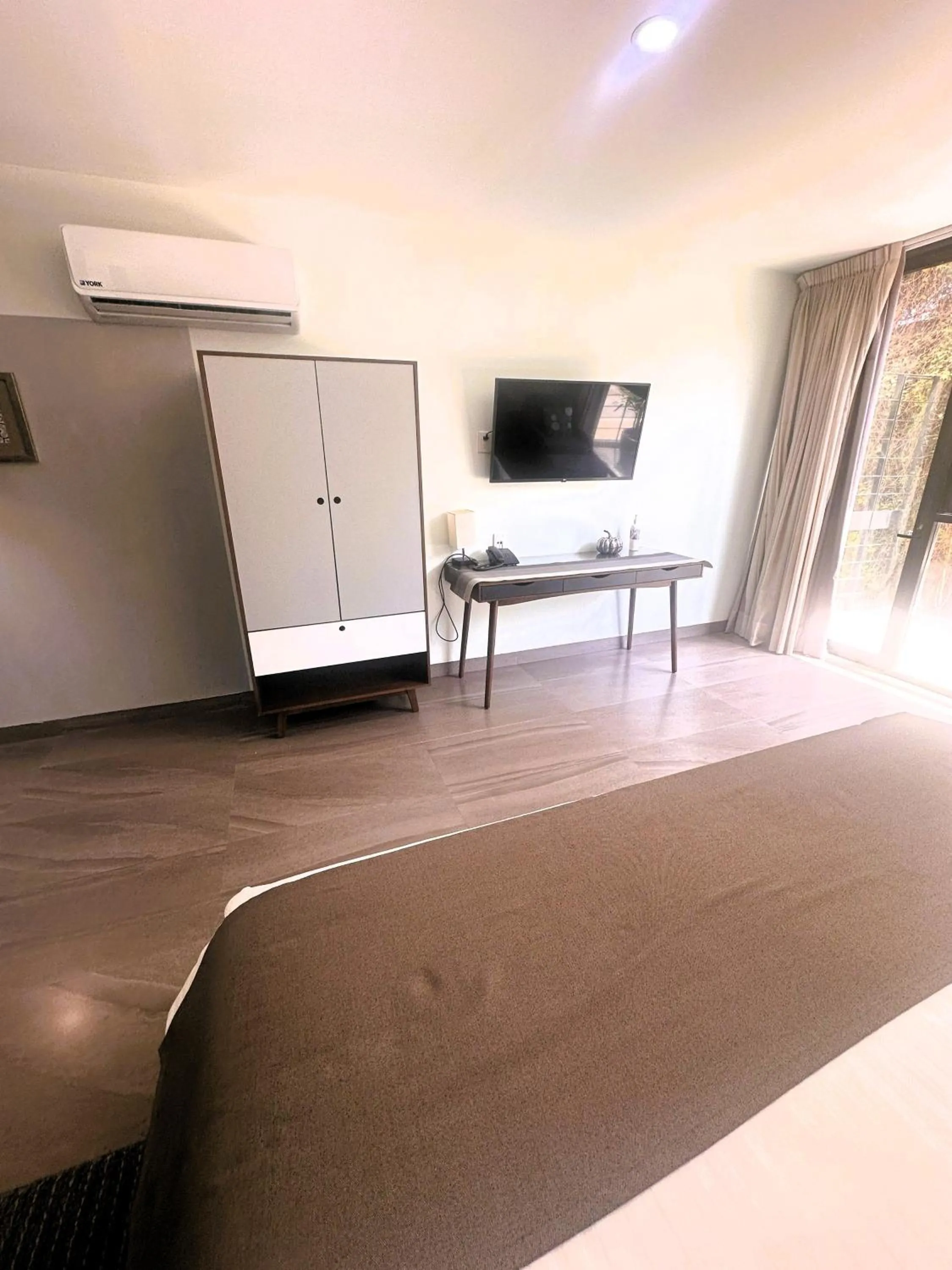 TV and multimedia in Arboleda 5 Luxury Lofts