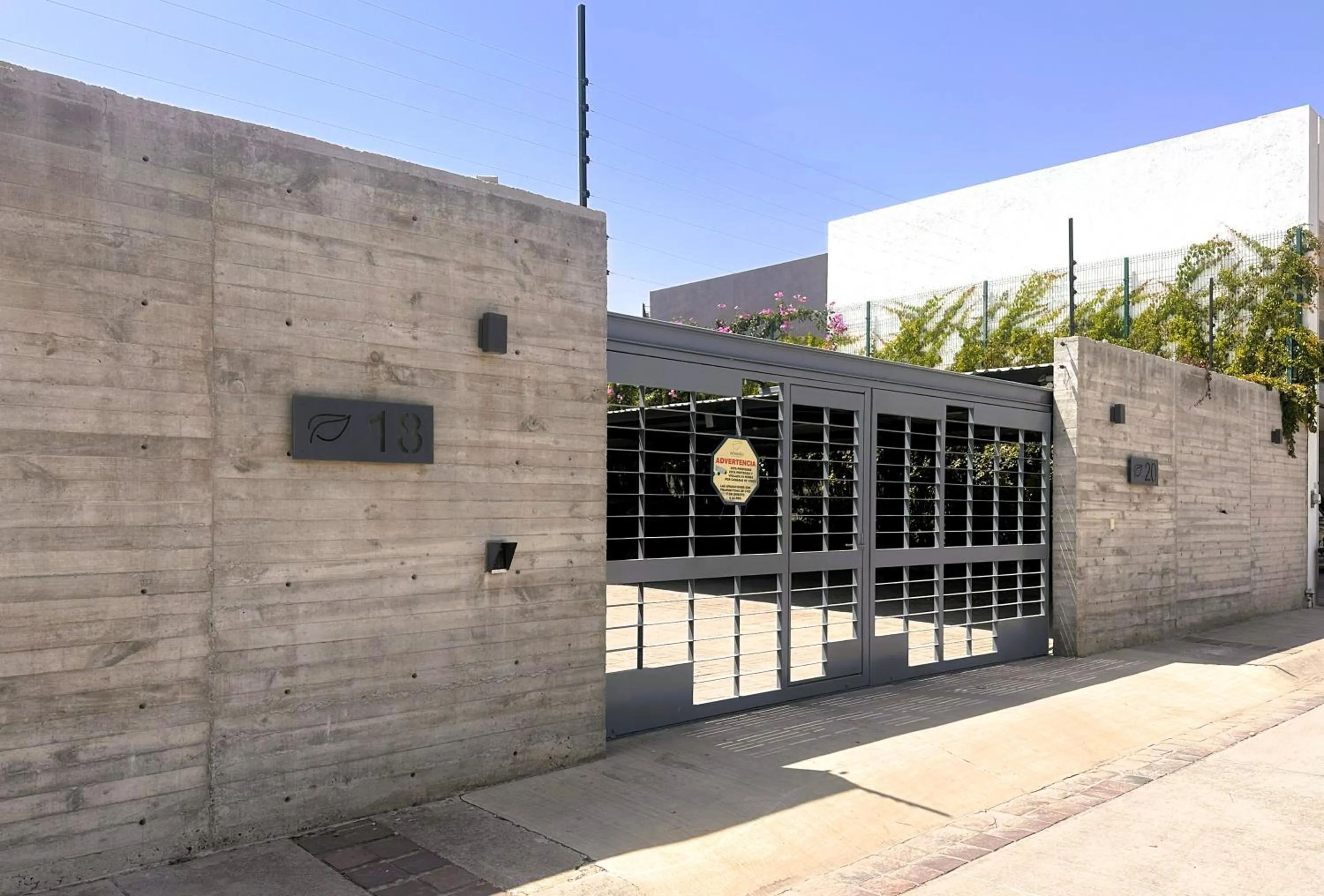 Parking in Arboleda 5 Luxury Lofts