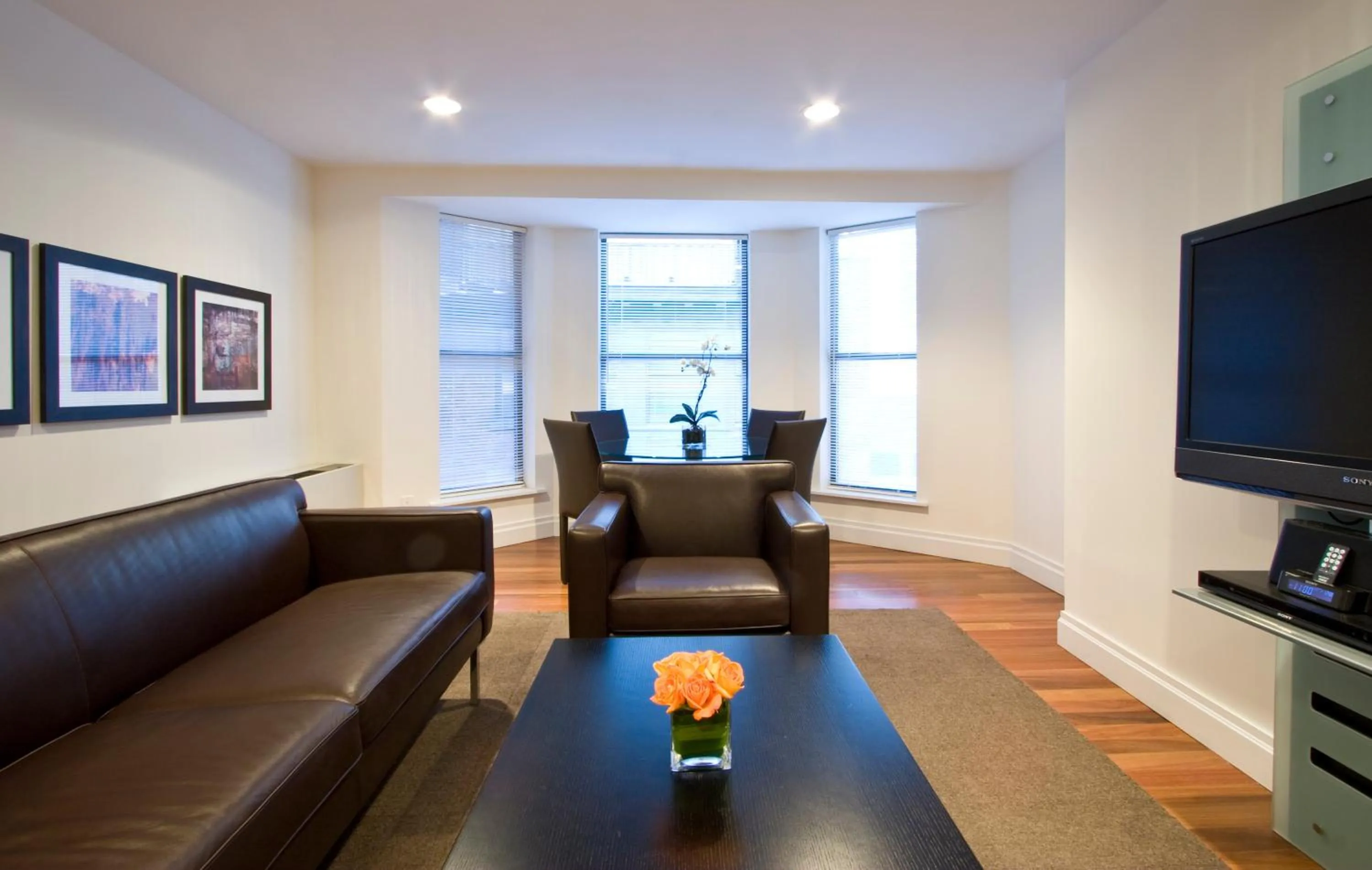 TV and multimedia in AKA Times Square